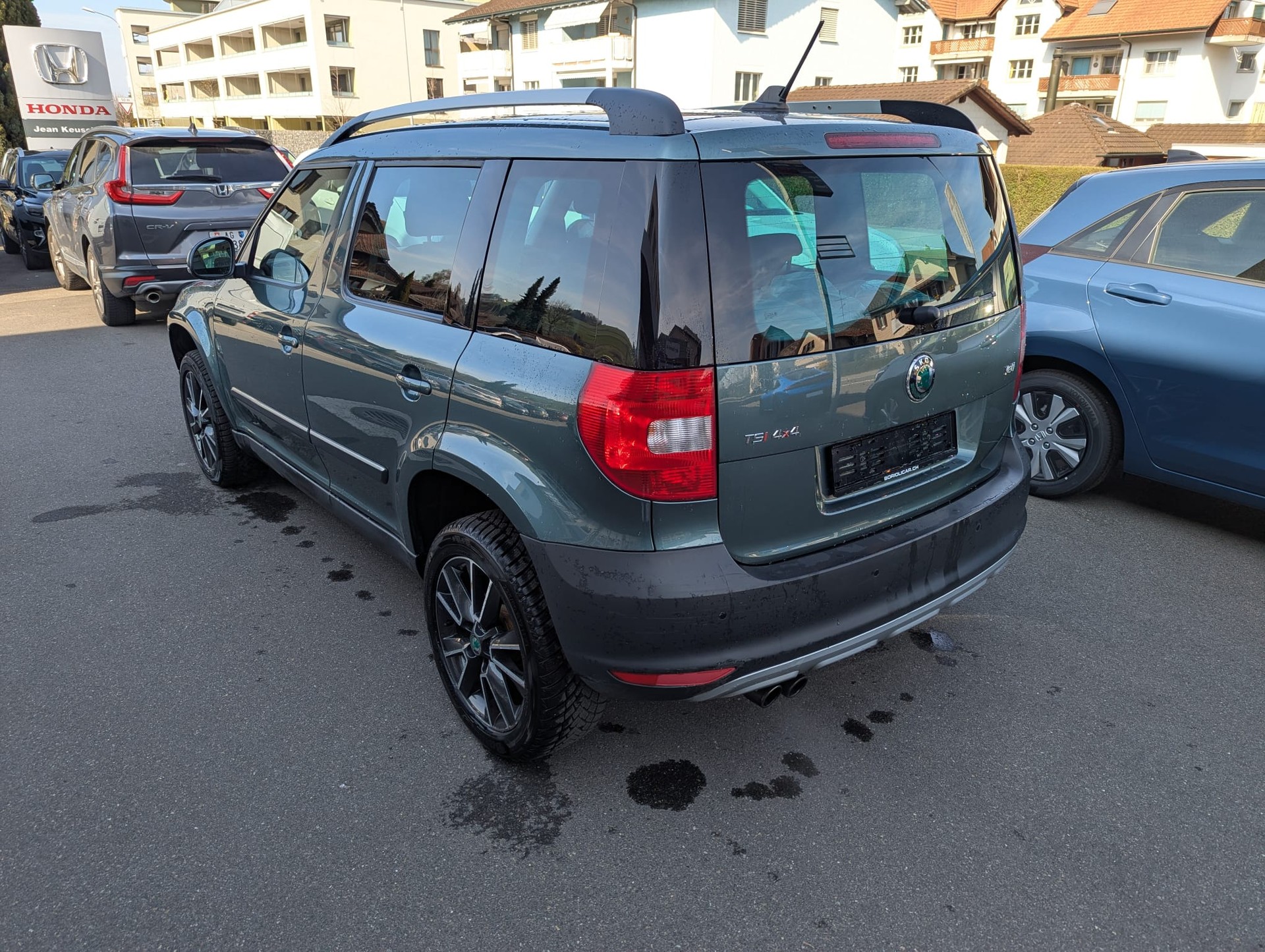 SKODA Yeti 1.8 TSI Ambition 4x4 DSG-image-3