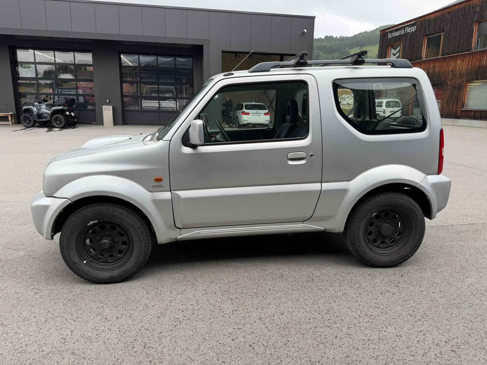 SUZUKI Jimny 1.5 Turbodiesel (JLX) GL Top-image-5