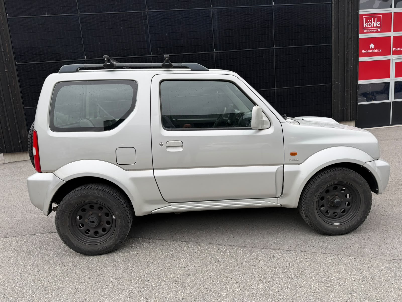 SUZUKI Jimny 1.5 Turbodiesel (JLX) GL Top-image-2