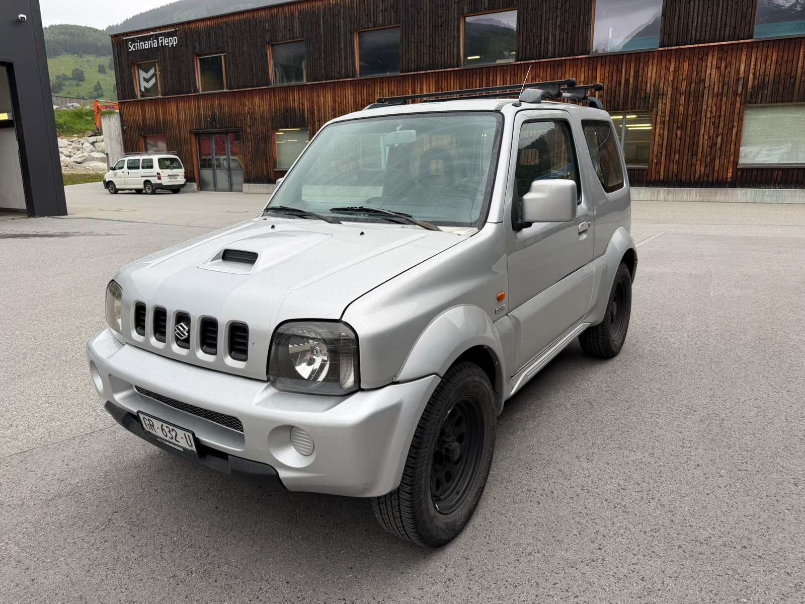 SUZUKI Jimny 1.5 Turbodiesel (JLX) GL Top-image-0