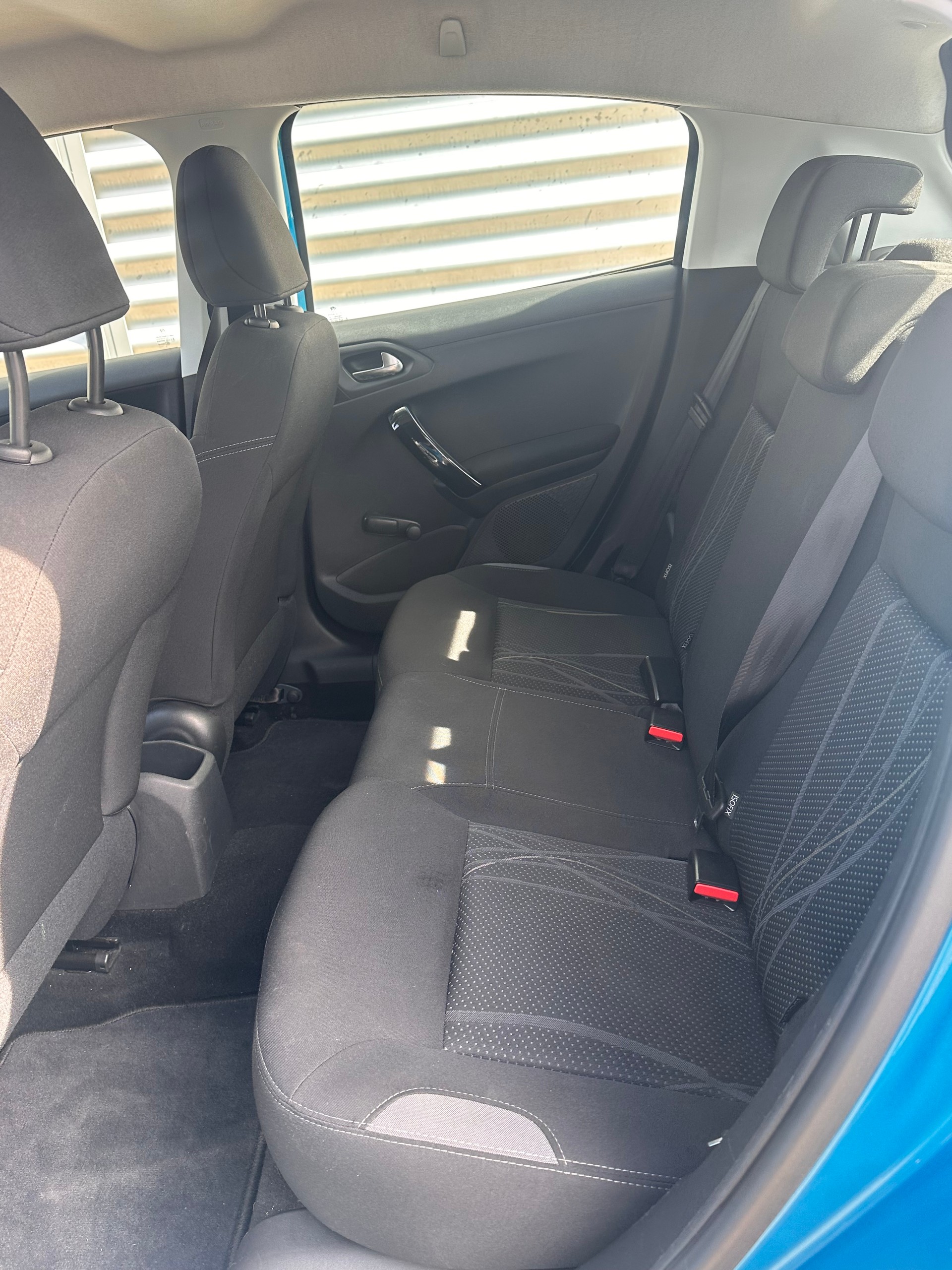 PEUGEOT 1.2 VTi, *Tempomat, Frisch ab MFK, Navigation, Rückfahrtkamera-image-7
