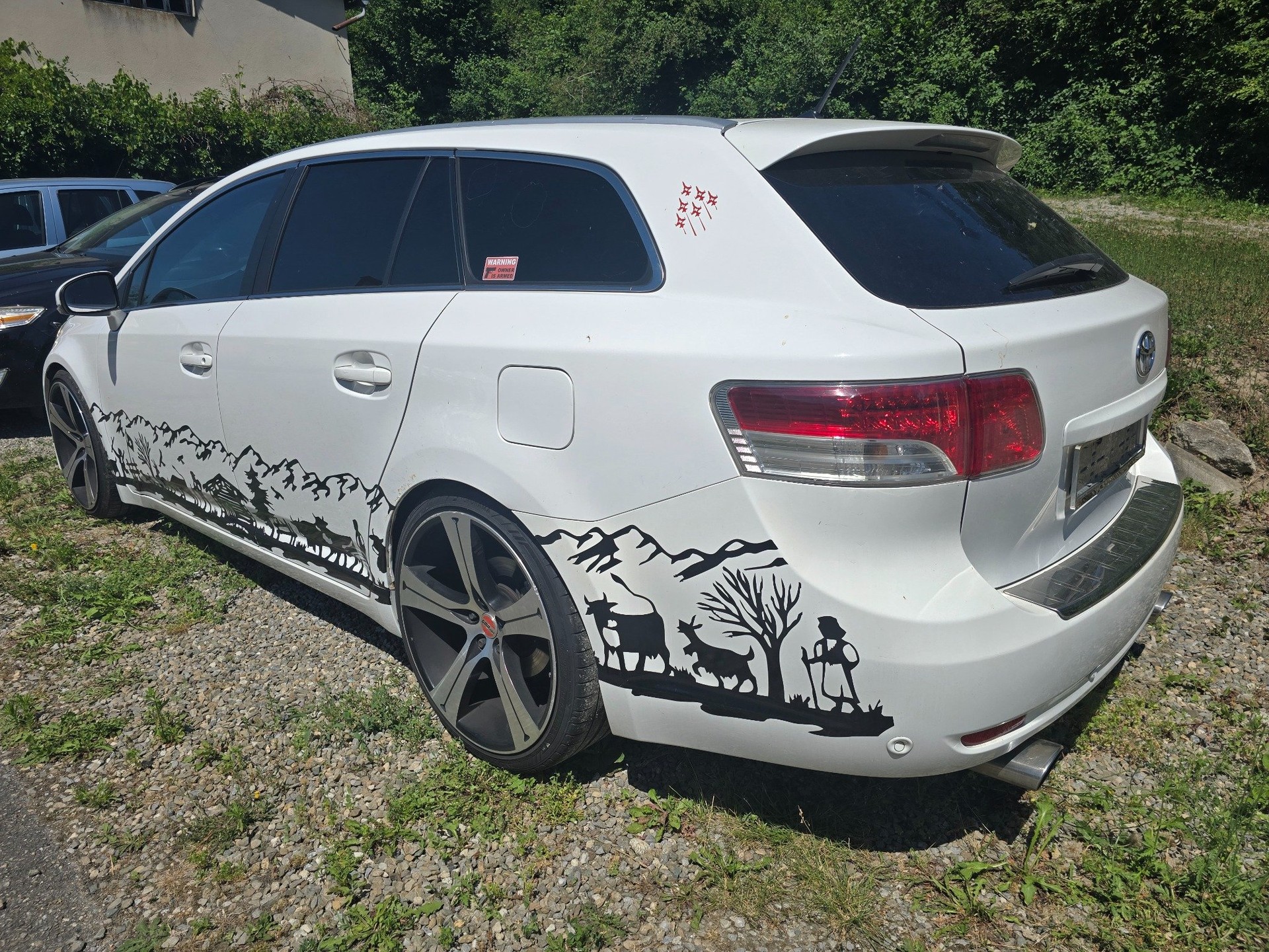 TOYOTA Avensis SW 2.0 Linea Sol Premium Multidrive-image-2