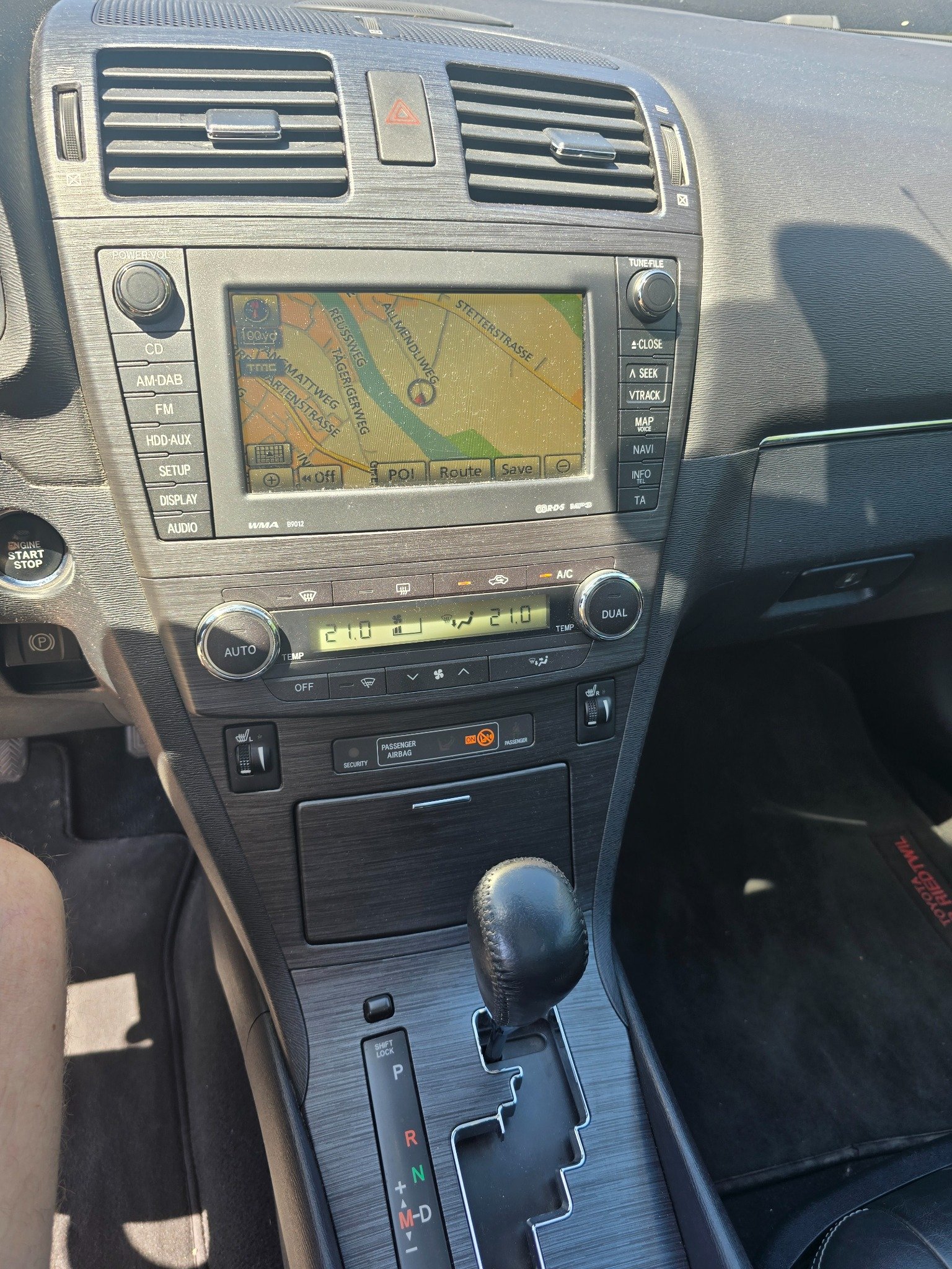 TOYOTA Avensis SW 2.0 Linea Sol Premium Multidrive-image-8