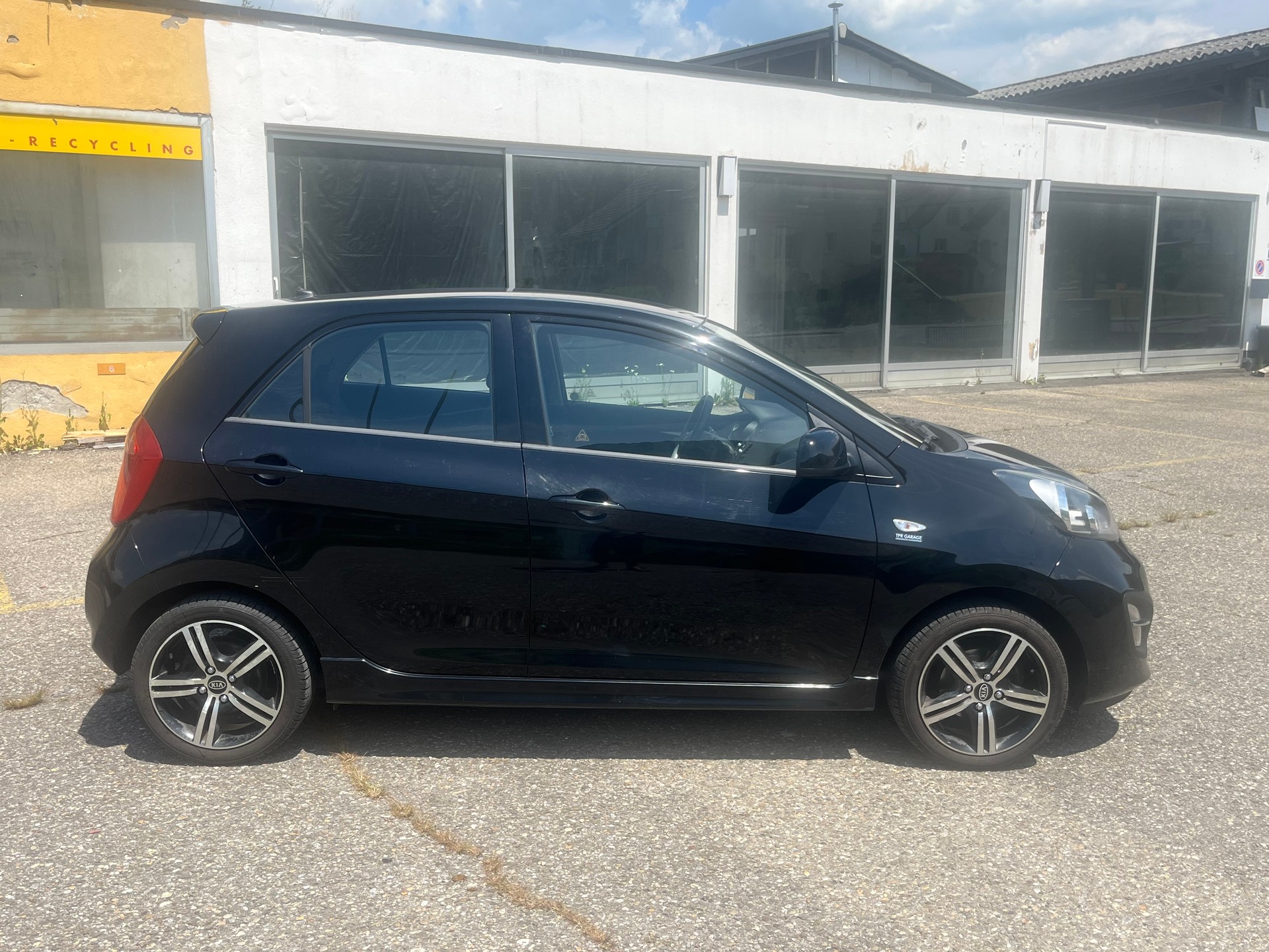 KIA Picanto 1.0 CVVT Trend-image-2