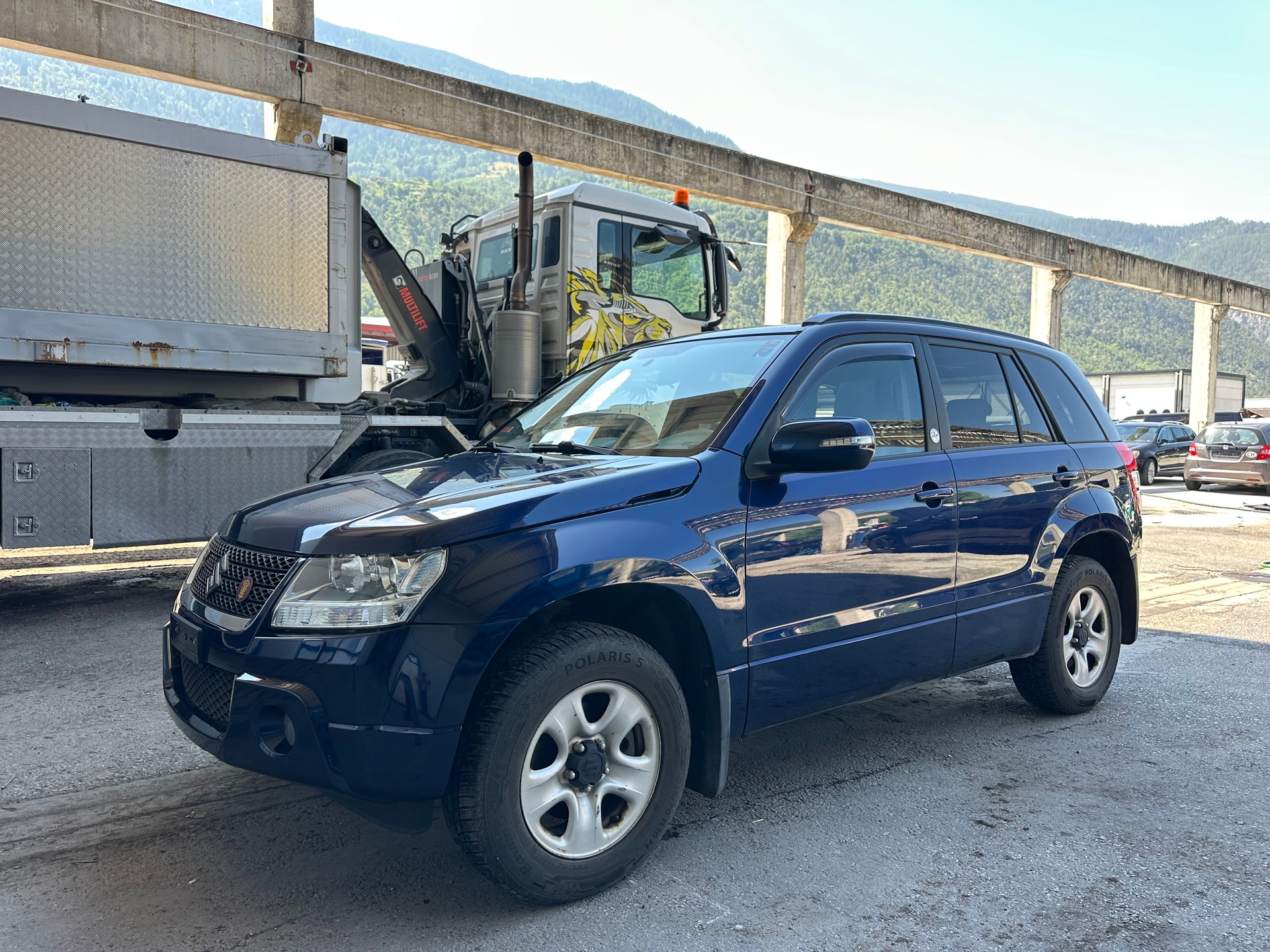 SUZUKI Grand Vitara 2.4 16V GL Top Barry-image-0