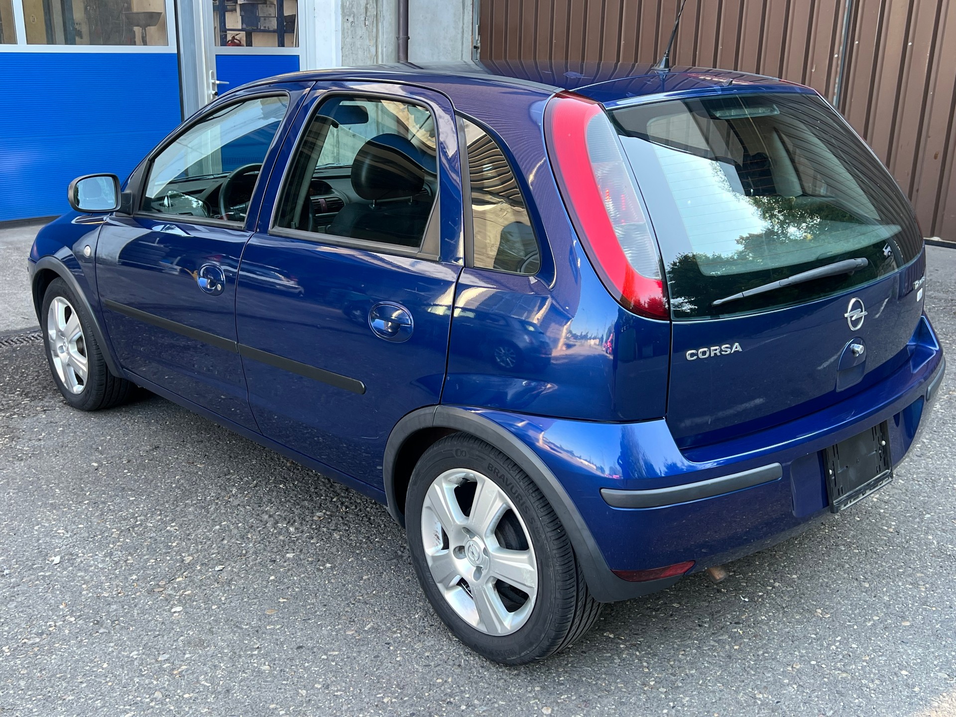 OPEL Corsa 1.2 TP Enjoy-image-2