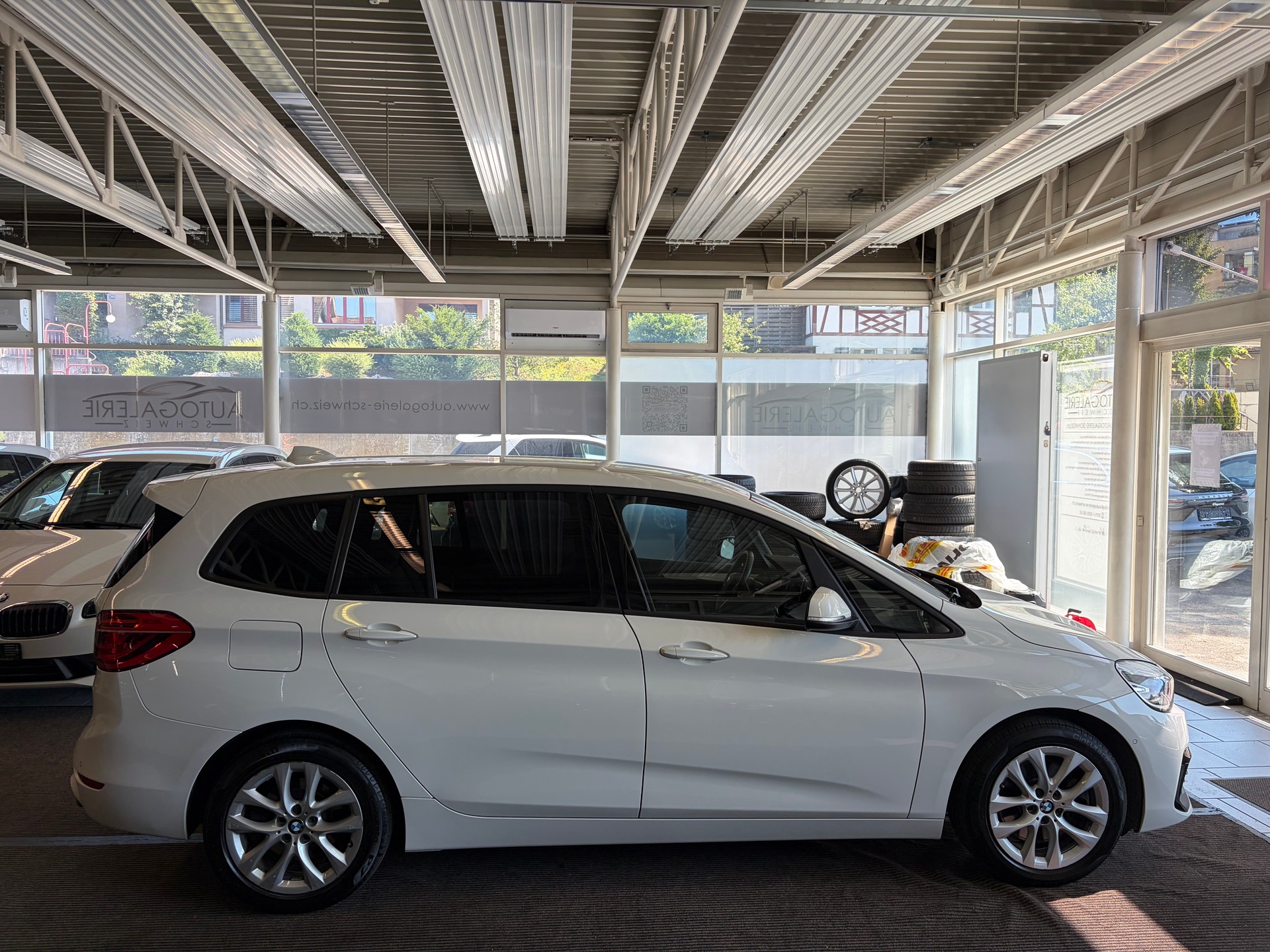 BMW 220d xDrive Gran Tourer | CH Fzg. | Driving Assistant Plus | Kamera | LED Scheinw. | HeadUp | Sportsitze |-image-28