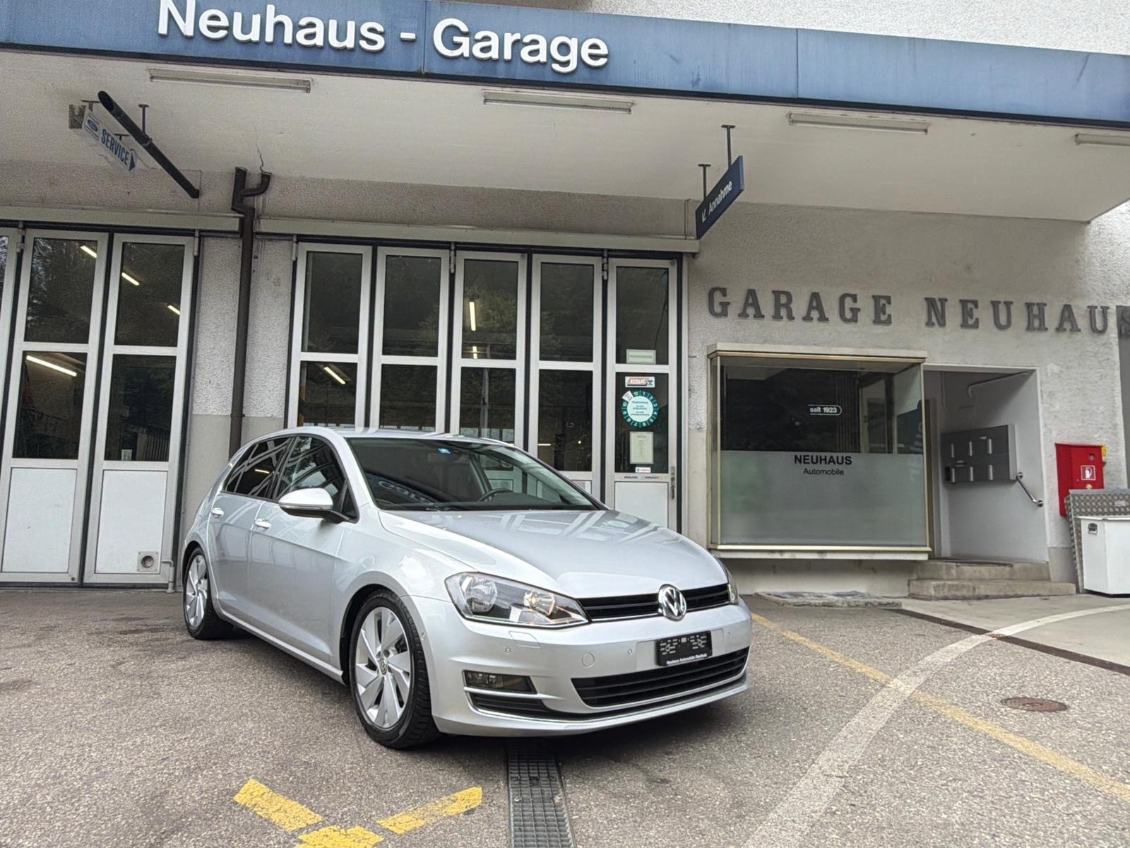 VW Golf 2.0 TDI Highline 4Motion-image-0