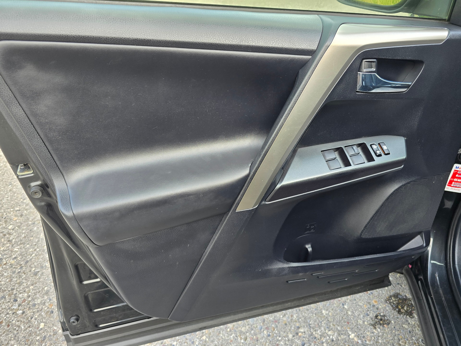 TOYOTA RAV-4 2.5 HSD Style e-CVT-image-14