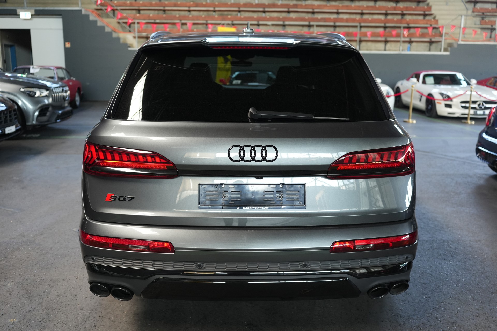 AUDI SQ7 TFSI quattro tiptronic-image-2