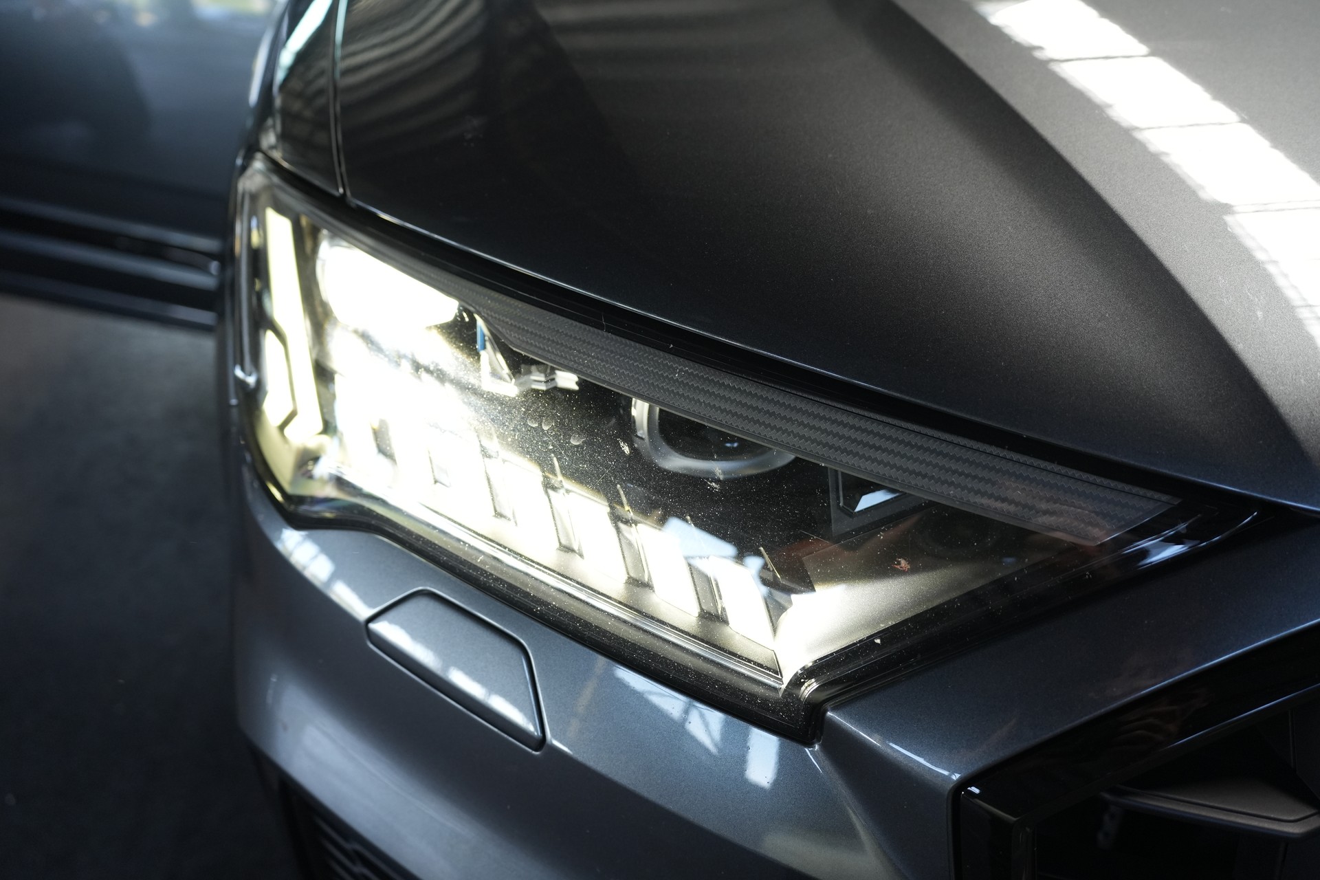 AUDI SQ7 TFSI quattro tiptronic-image-15