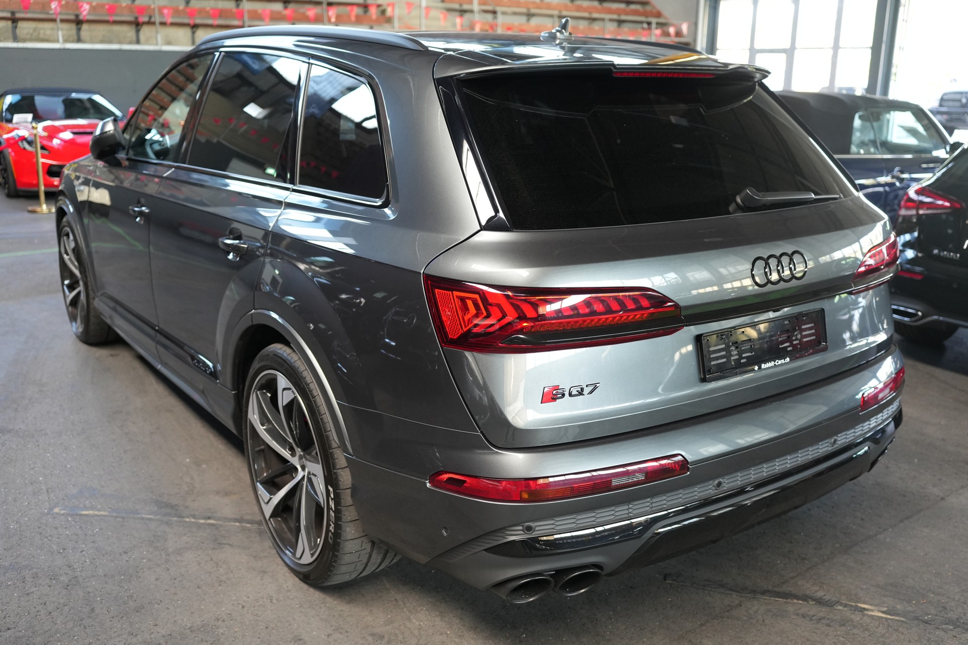 AUDI SQ7 TFSI quattro tiptronic-image-1