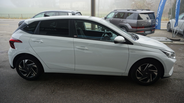 HYUNDAI i20 1.0 T-GDi Amplia DCT-image-3