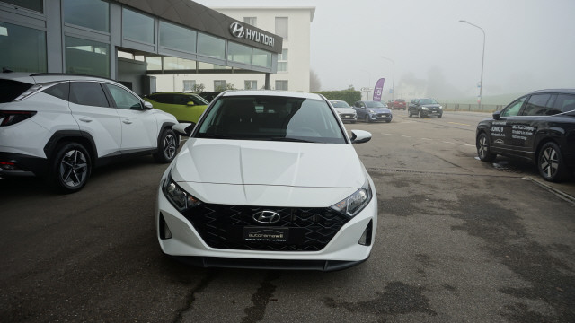 HYUNDAI i20 1.0 T-GDi Amplia DCT-image-1