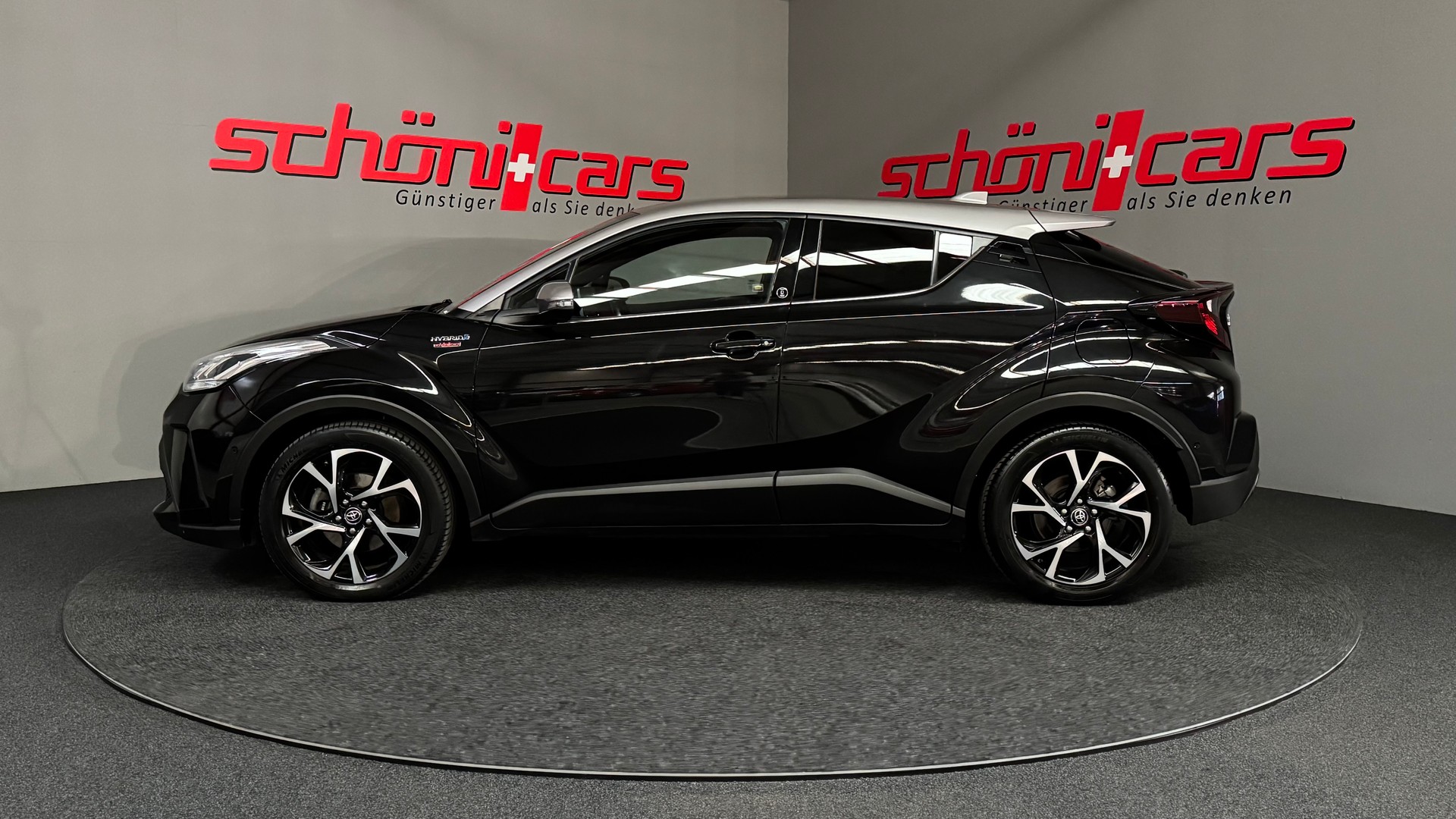 TOYOTA C-HR 2.0 HSD CVT Trend-image-2