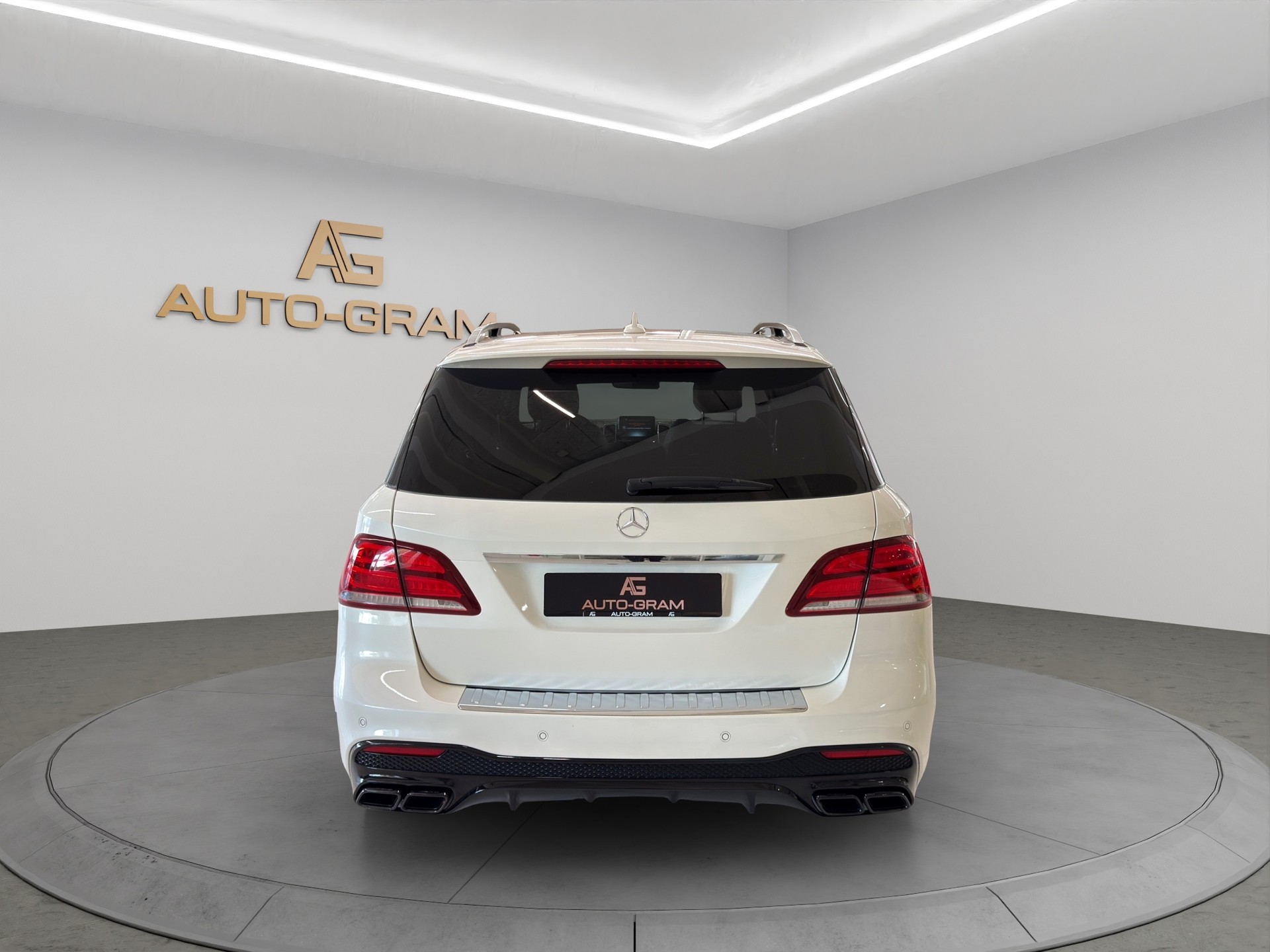 MERCEDES-BENZ GLE 63 S AMG 4Matic Speedshift Plus 7G-Tronic-image-3
