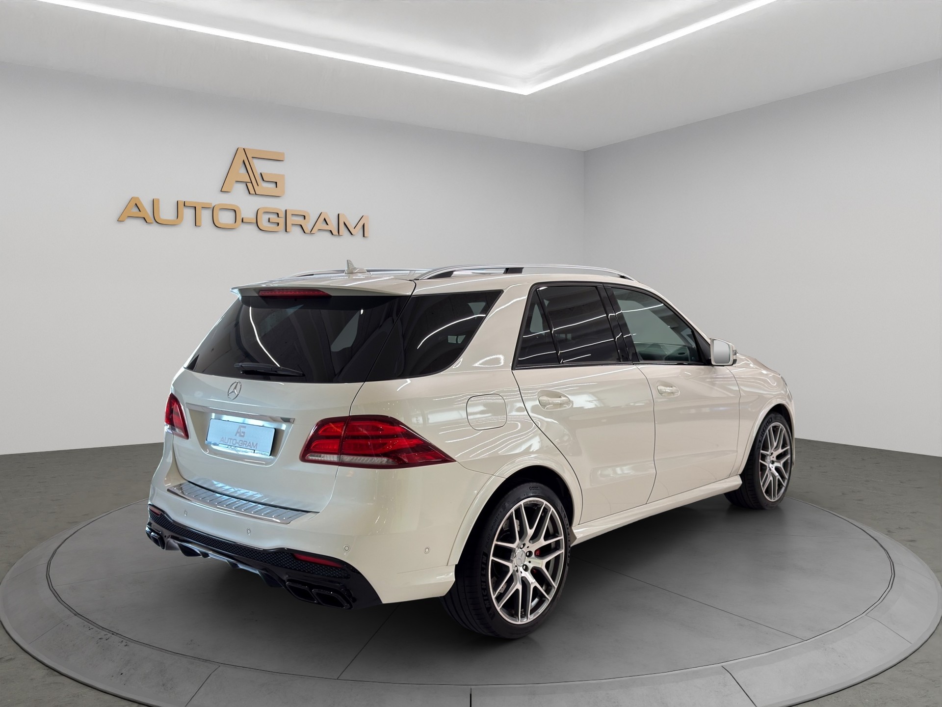 MERCEDES-BENZ GLE 63 S AMG 4Matic Speedshift Plus 7G-Tronic-image-4