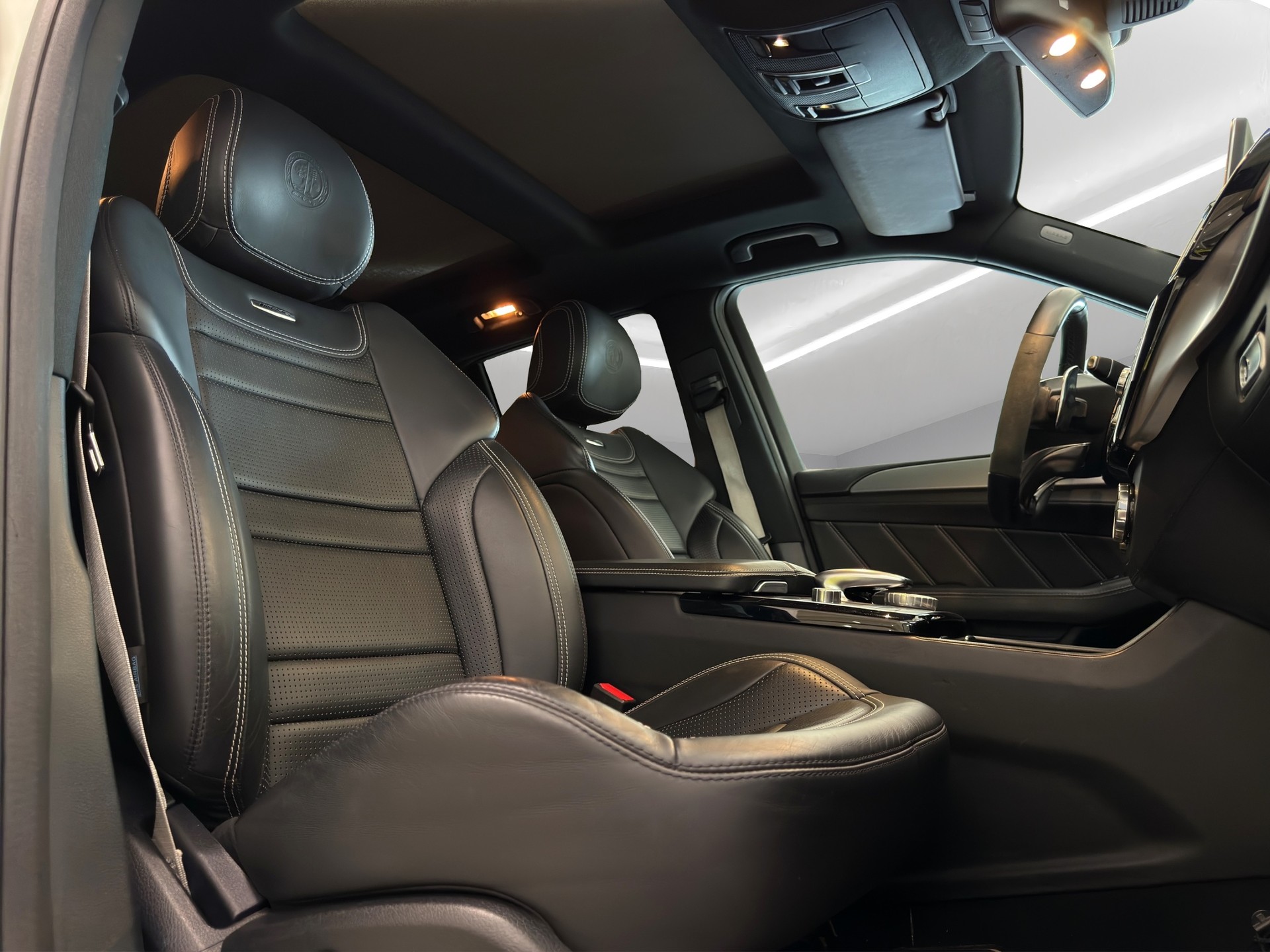 MERCEDES-BENZ GLE 63 S AMG 4Matic Speedshift Plus 7G-Tronic-image-13