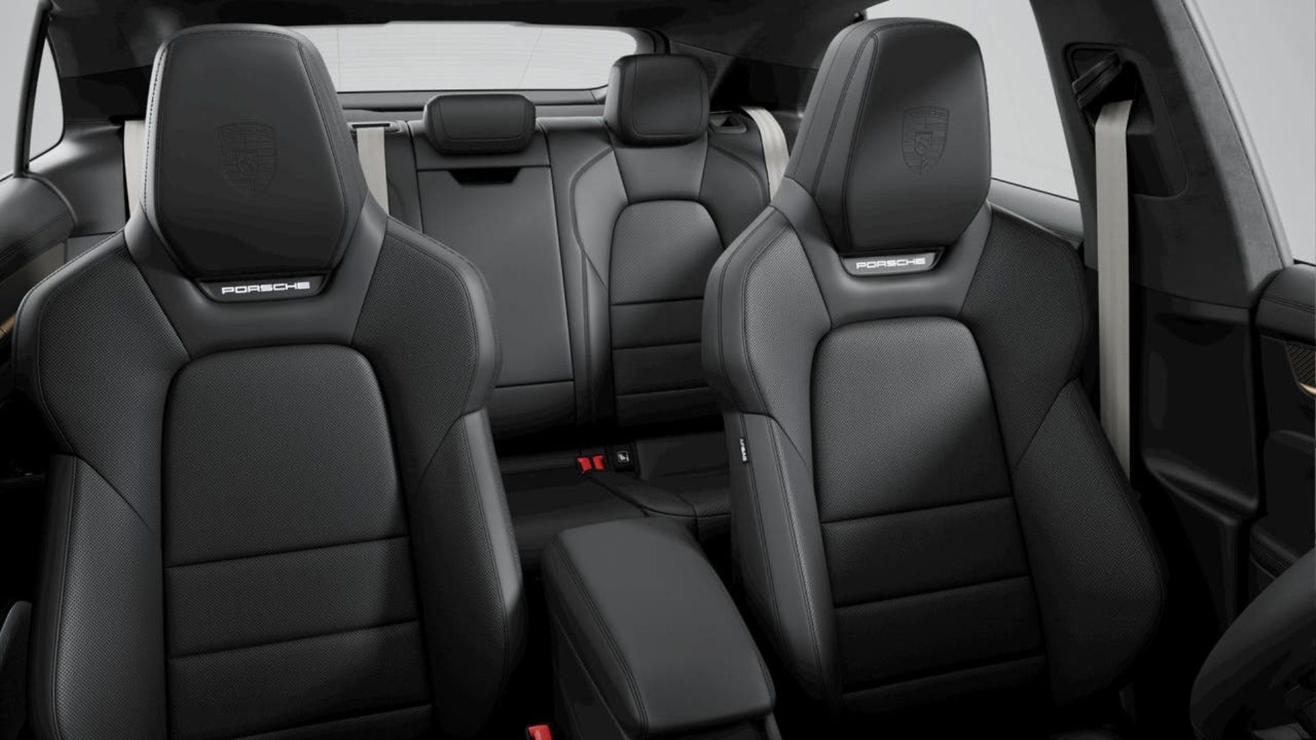 PORSCHE Macan Turbo-image-9