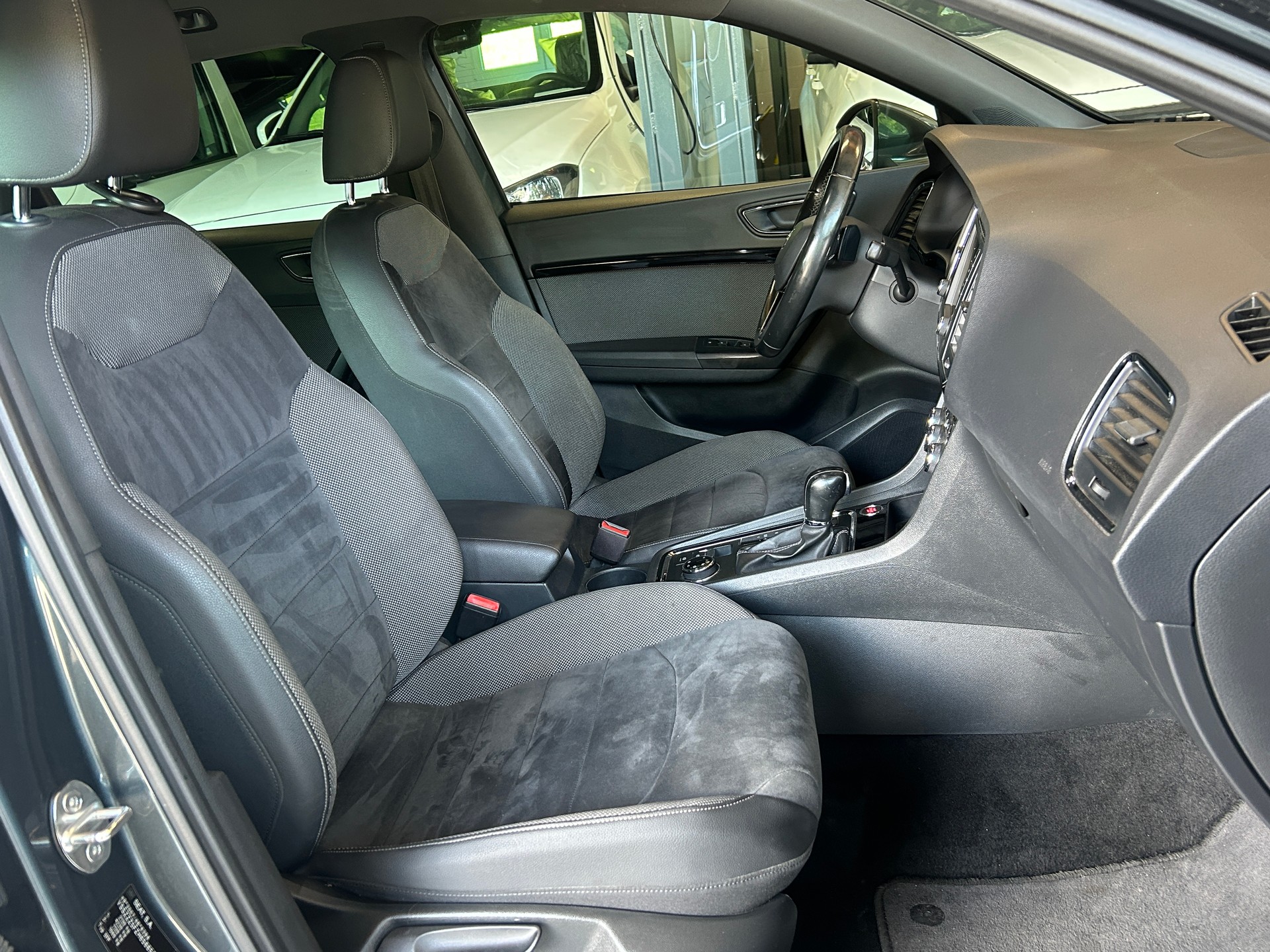 SEAT Ateca 2.0 TDI CR Xcellence 4Drive DSG-image-7