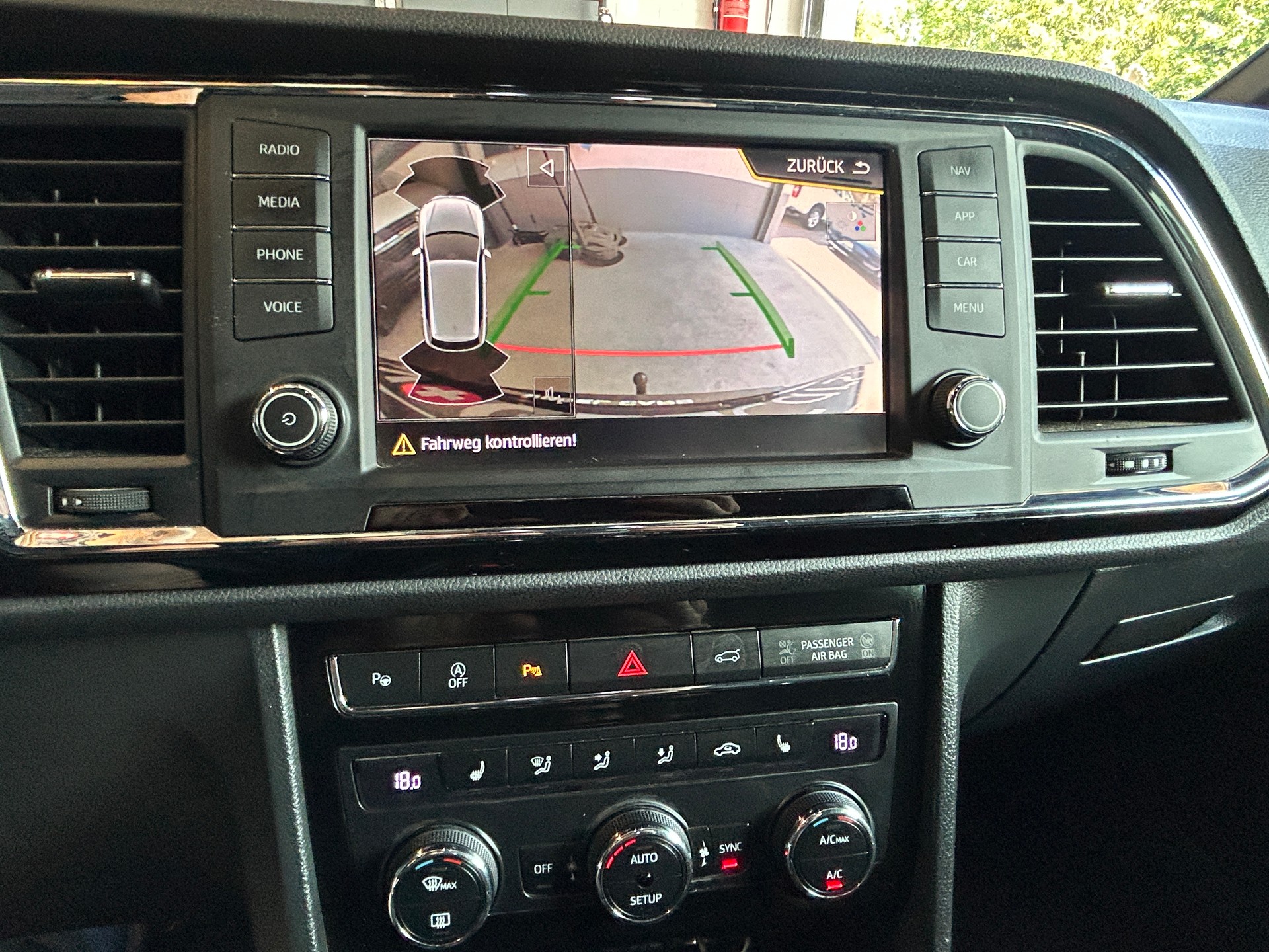 SEAT Ateca 2.0 TDI CR Xcellence 4Drive DSG-image-10