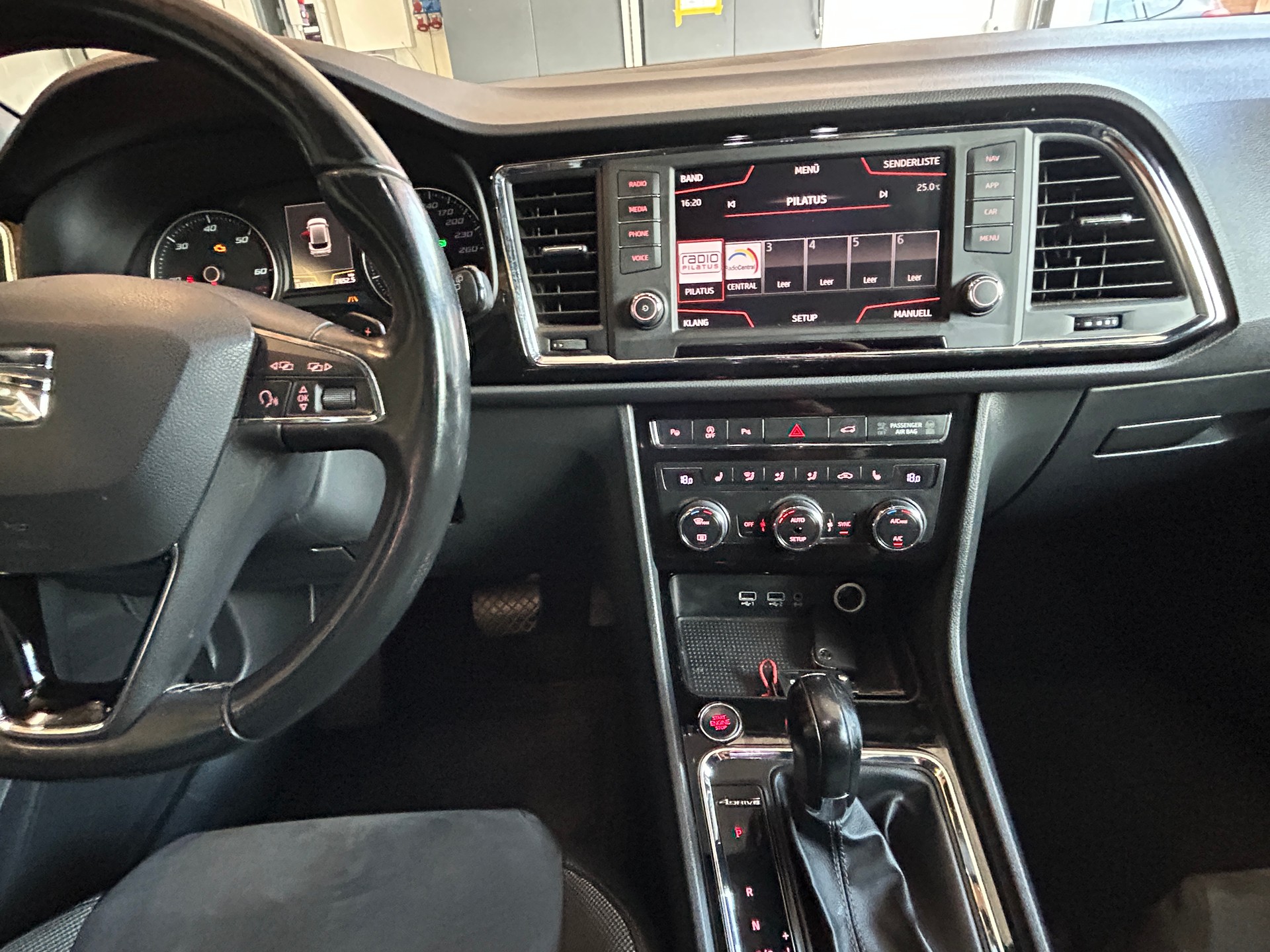 SEAT Ateca 2.0 TDI CR Xcellence 4Drive DSG-image-8