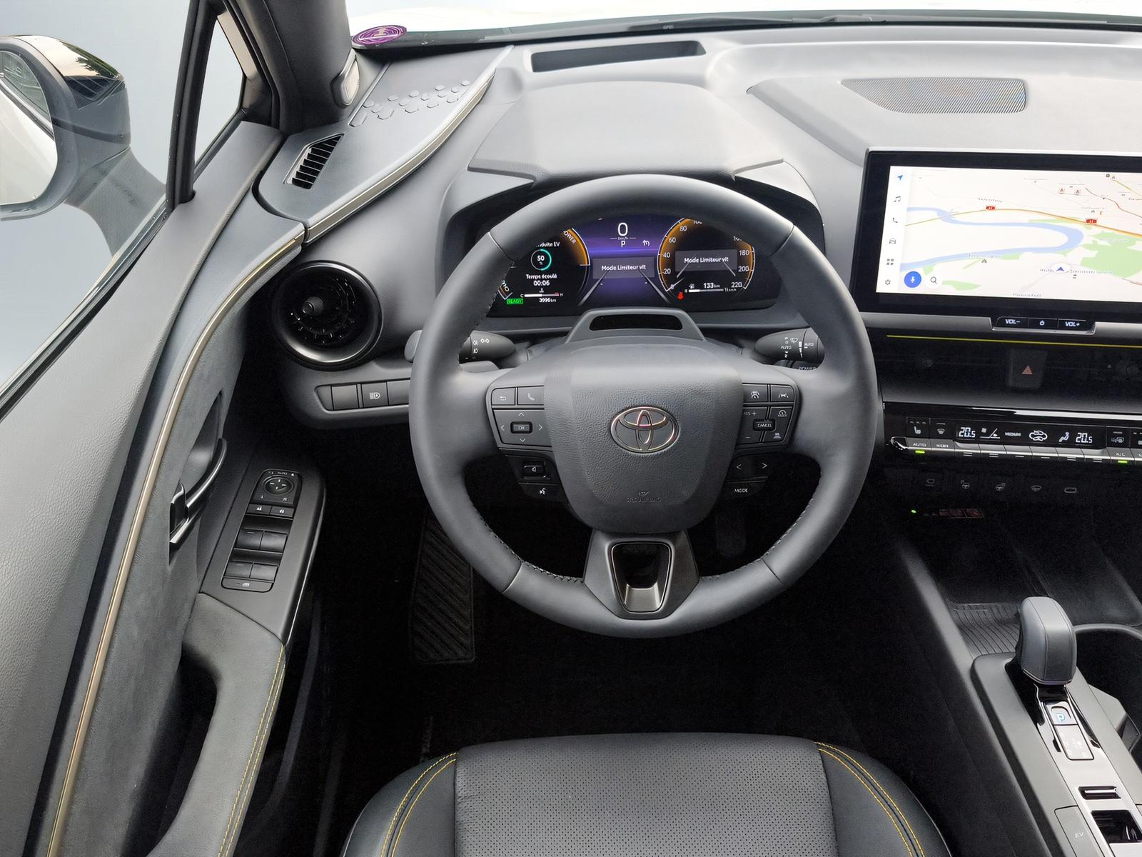 TOYOTA C-HR 2.0 HEV Style Premiere 4x4-image-2