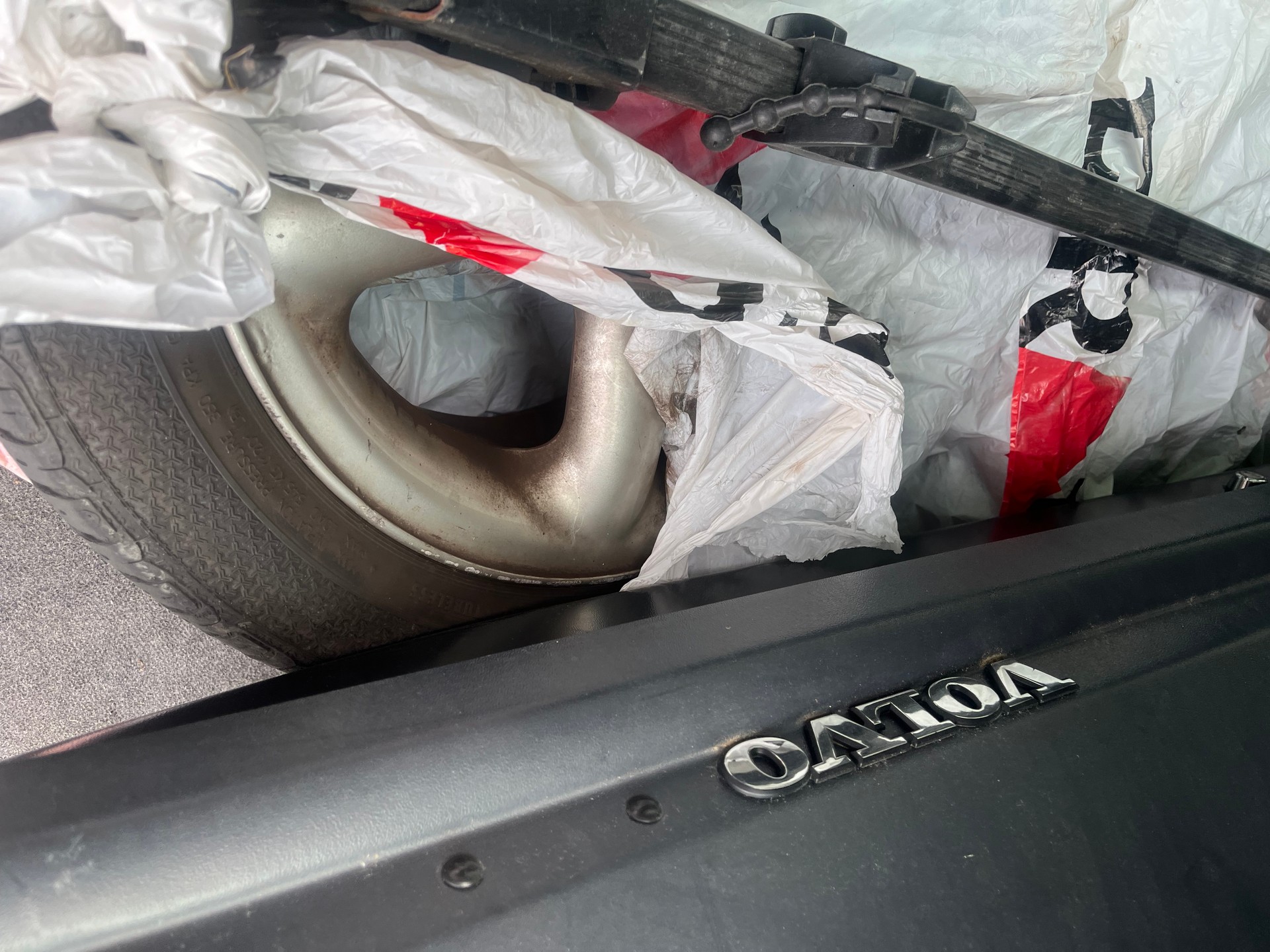 VOLVO V70 2.5 20V-image-14