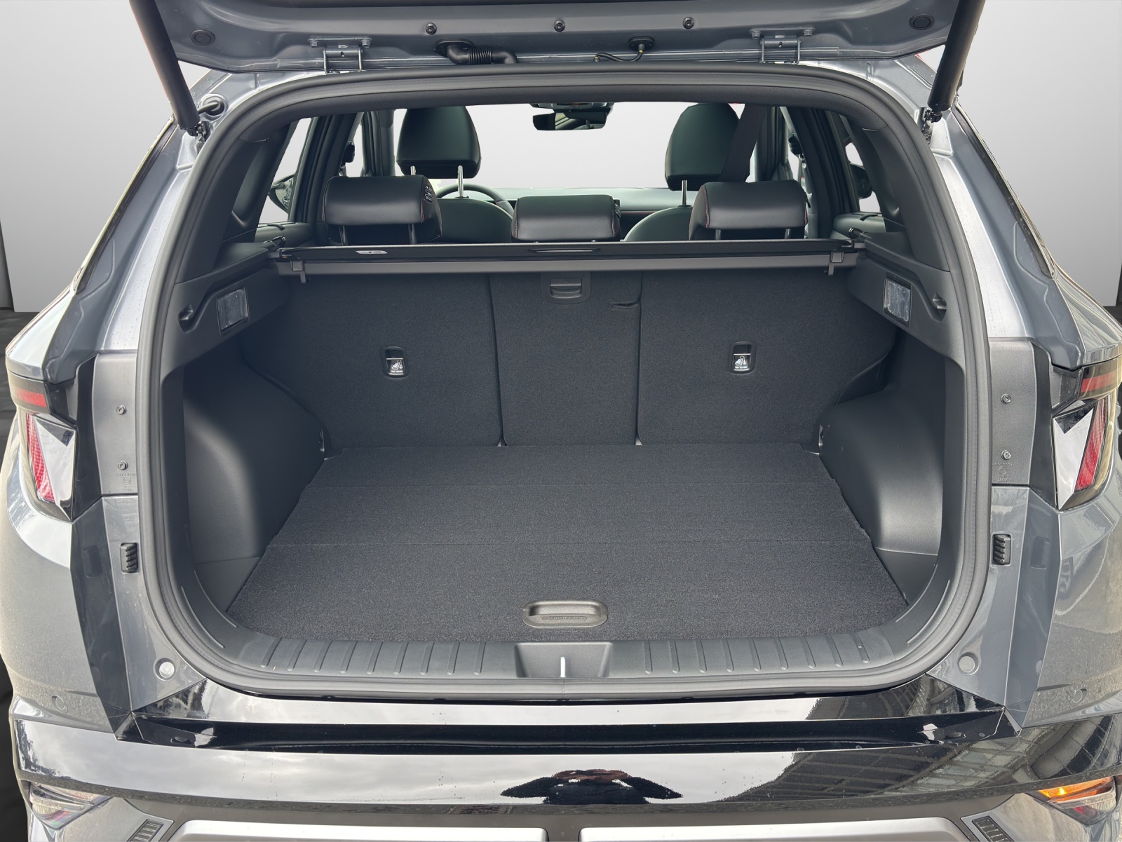 HYUNDAI Tucson 1.6 T-GDi HEV N-Line LUX.pack 4WD MY27-image-15