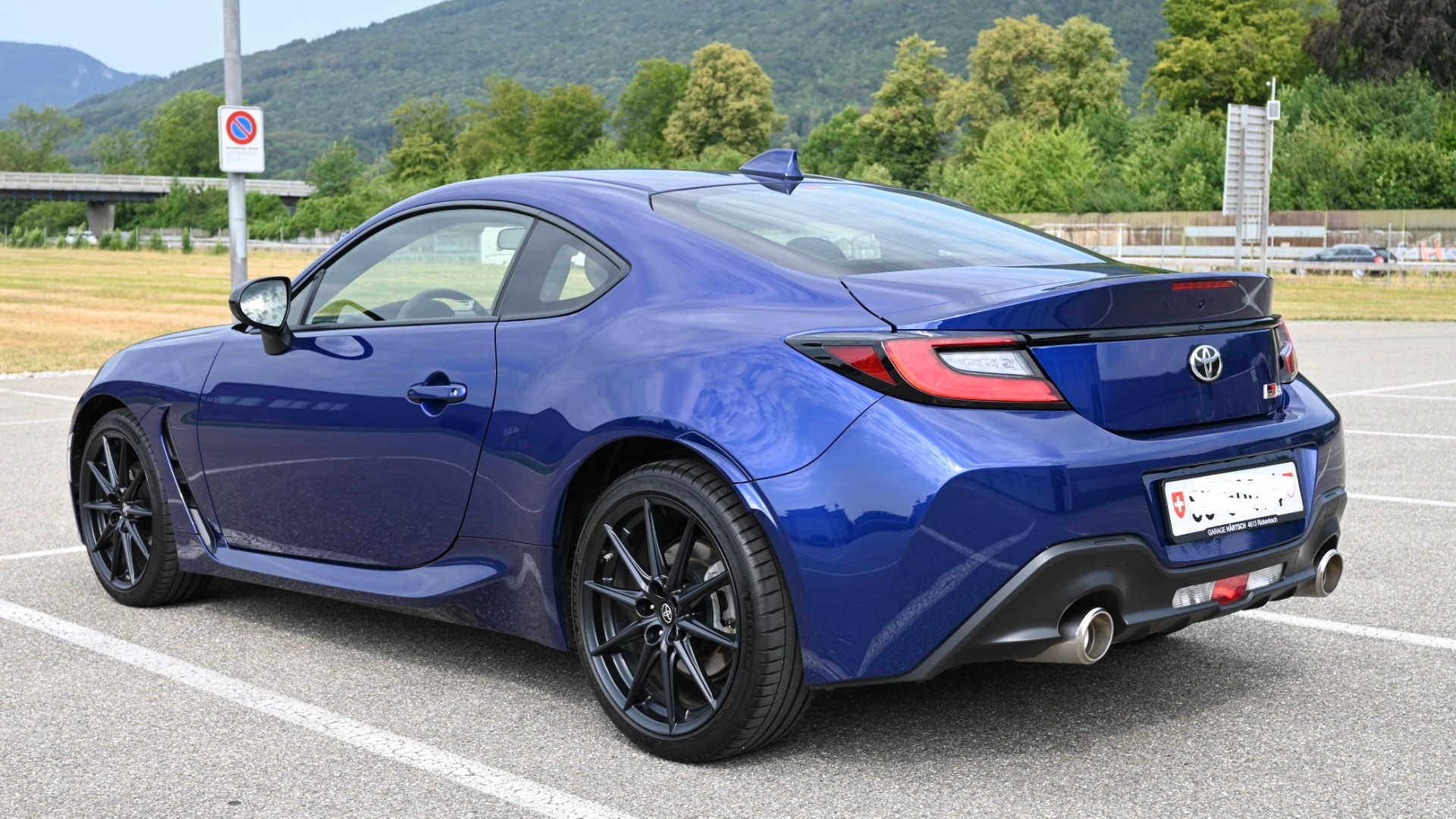 TOYOTA 2.4 Sport+-image-3
