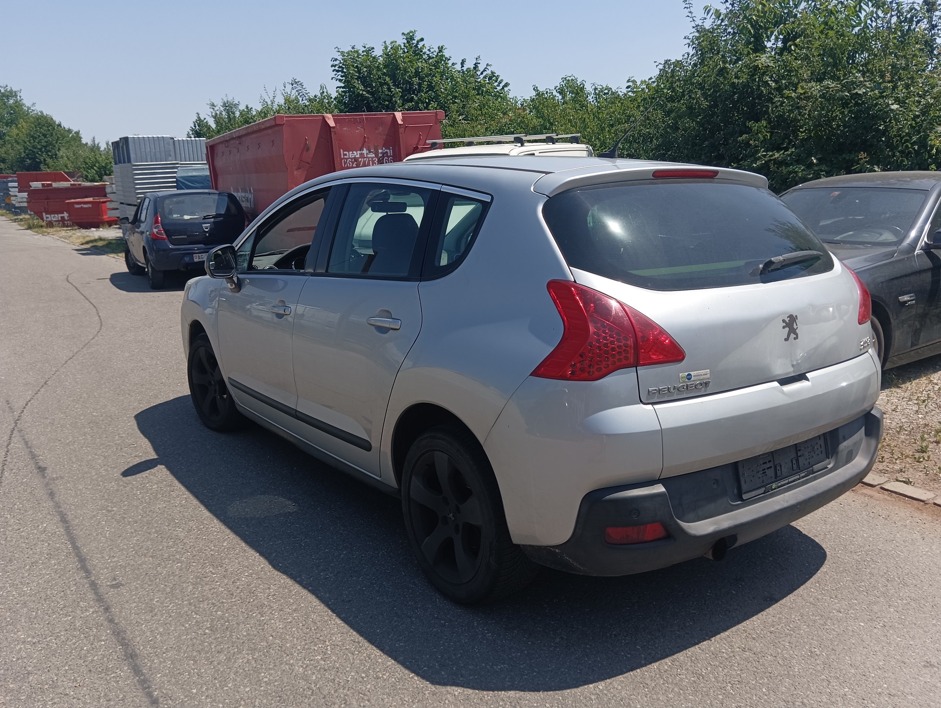 PEUGEOT 3008 1.6 16V VTI Trendy Clim-image-4