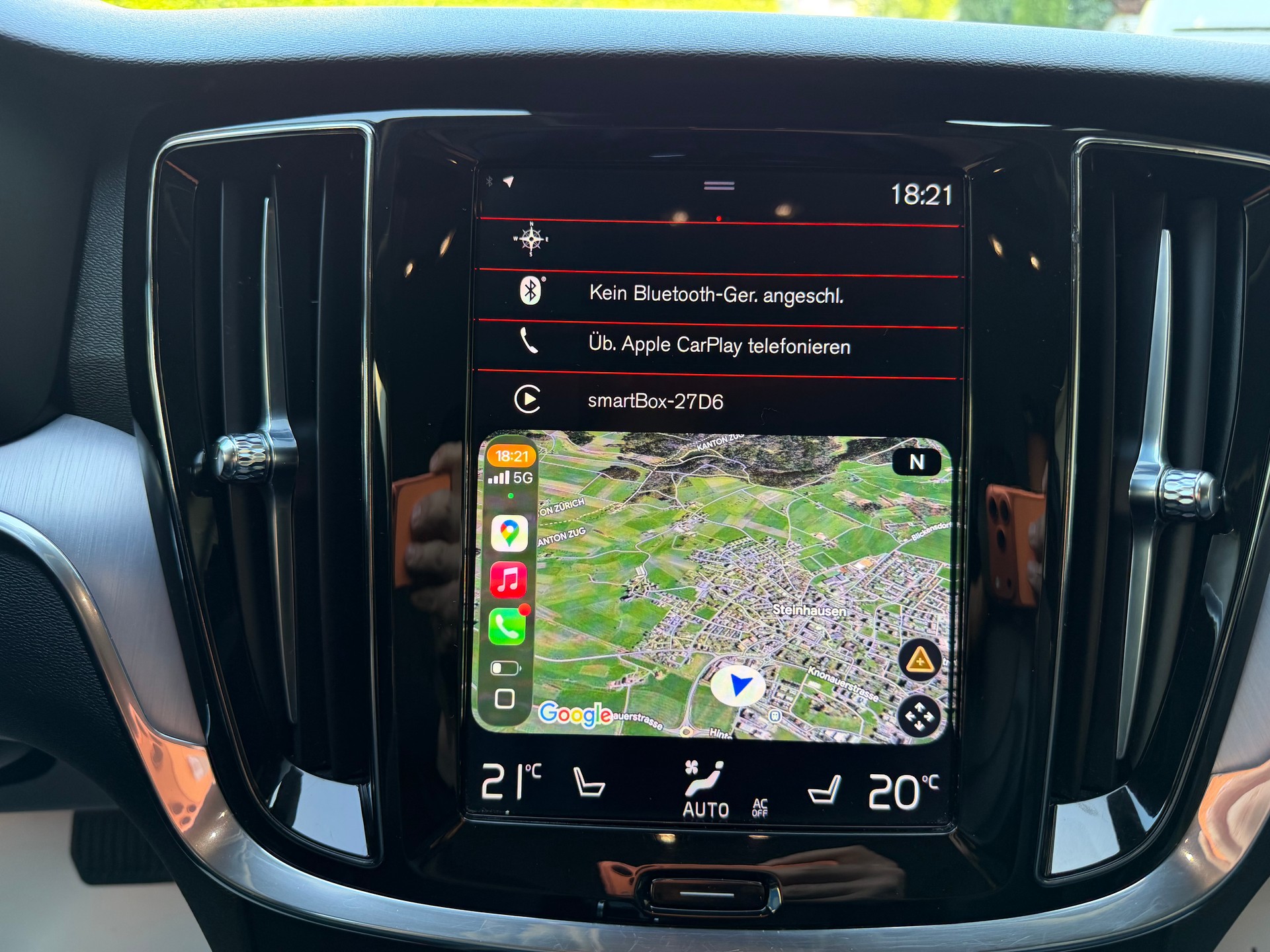 VOLVO V60 D4 Momentum Geartronic-image-11