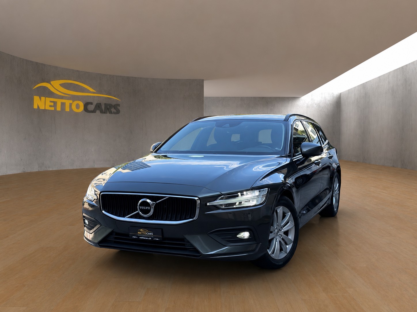VOLVO V60 D4 Momentum Geartronic-image-0