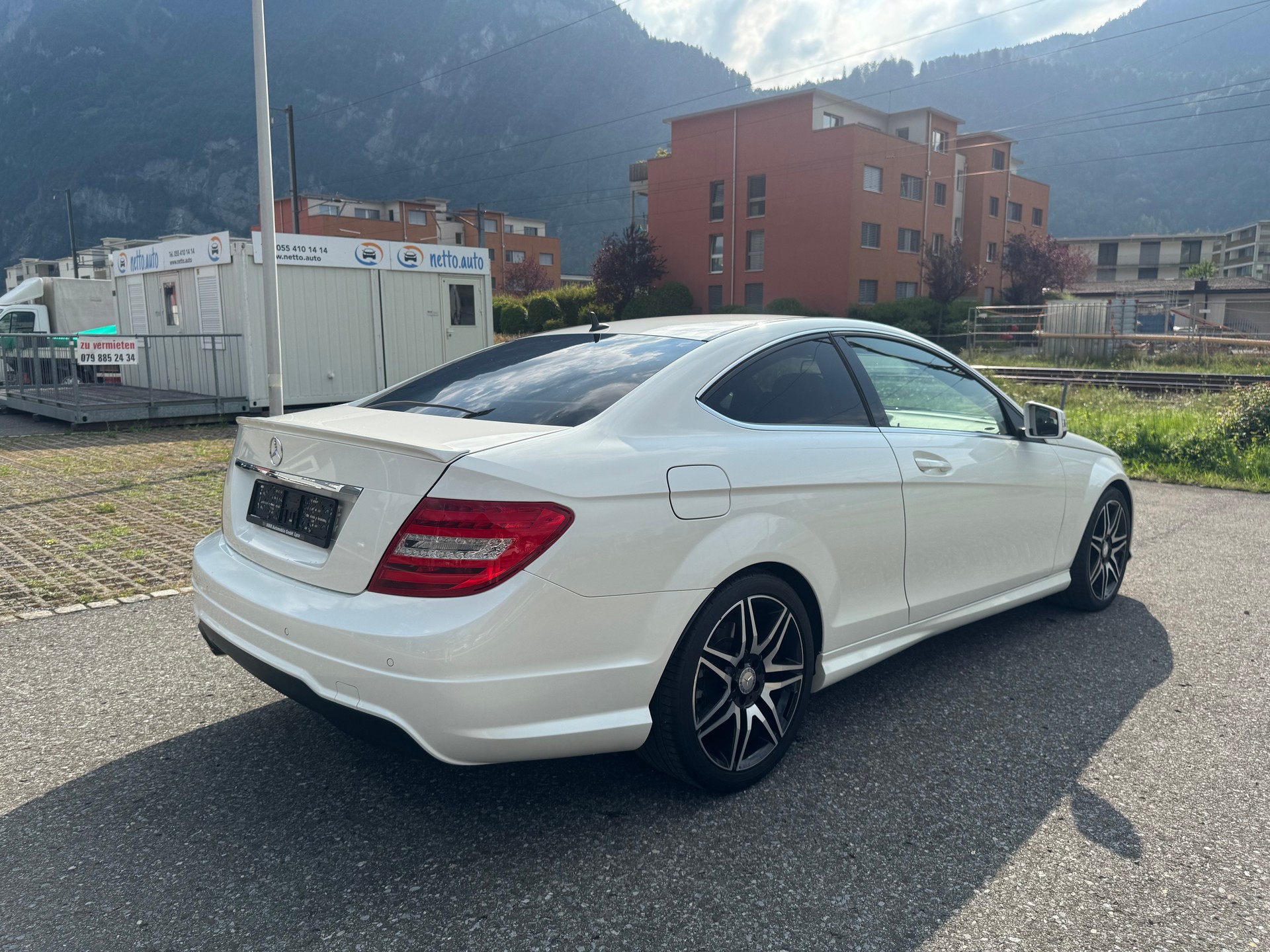 MERCEDES-BENZ C 250 CDI Coupé-image-3