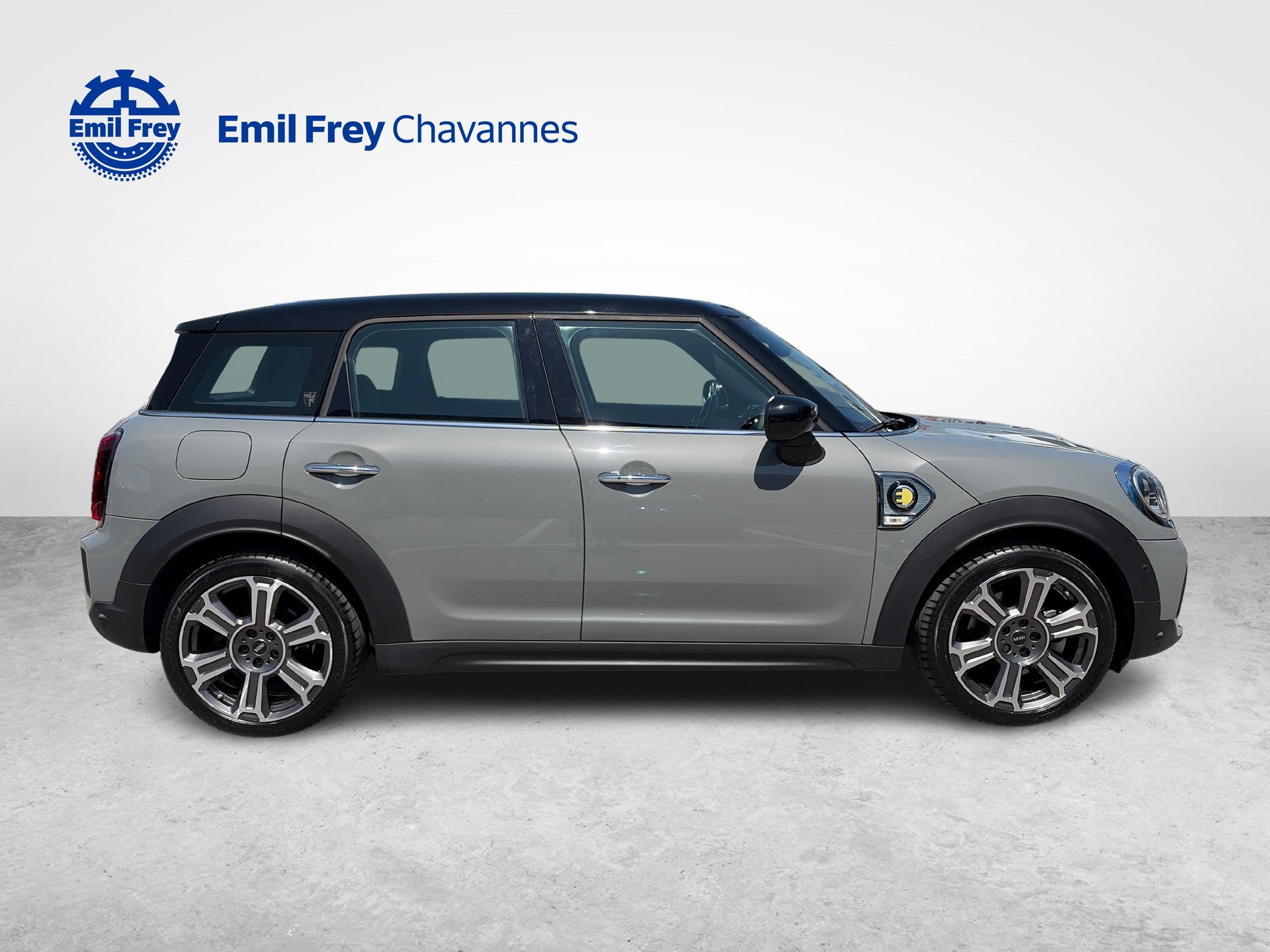 MINI Countryman F60 1.5i Cooper S E ALL4 Trafalgar Edition-image-5