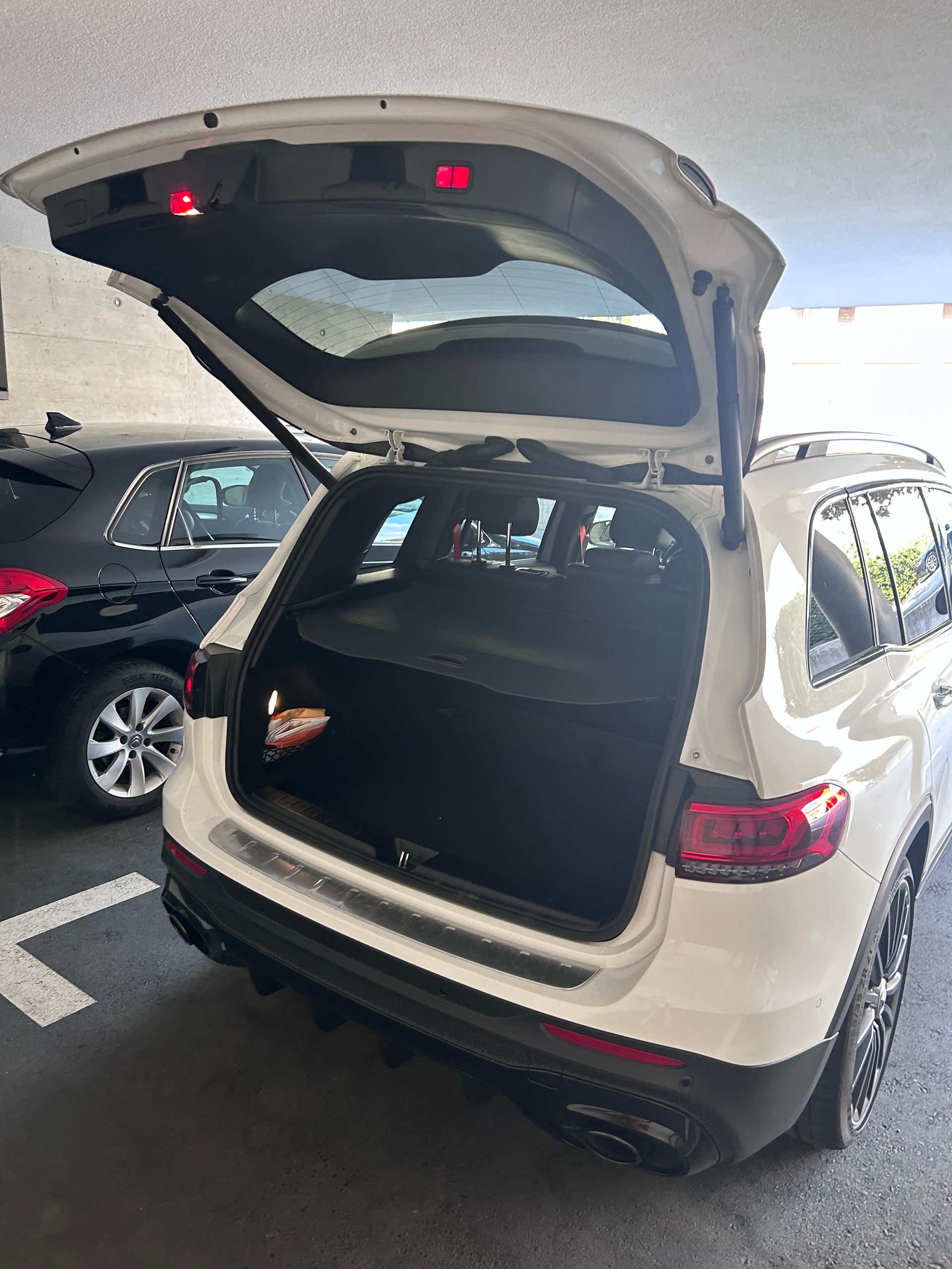 MERCEDES-BENZ GLB 35 AMG 4matic-image-5