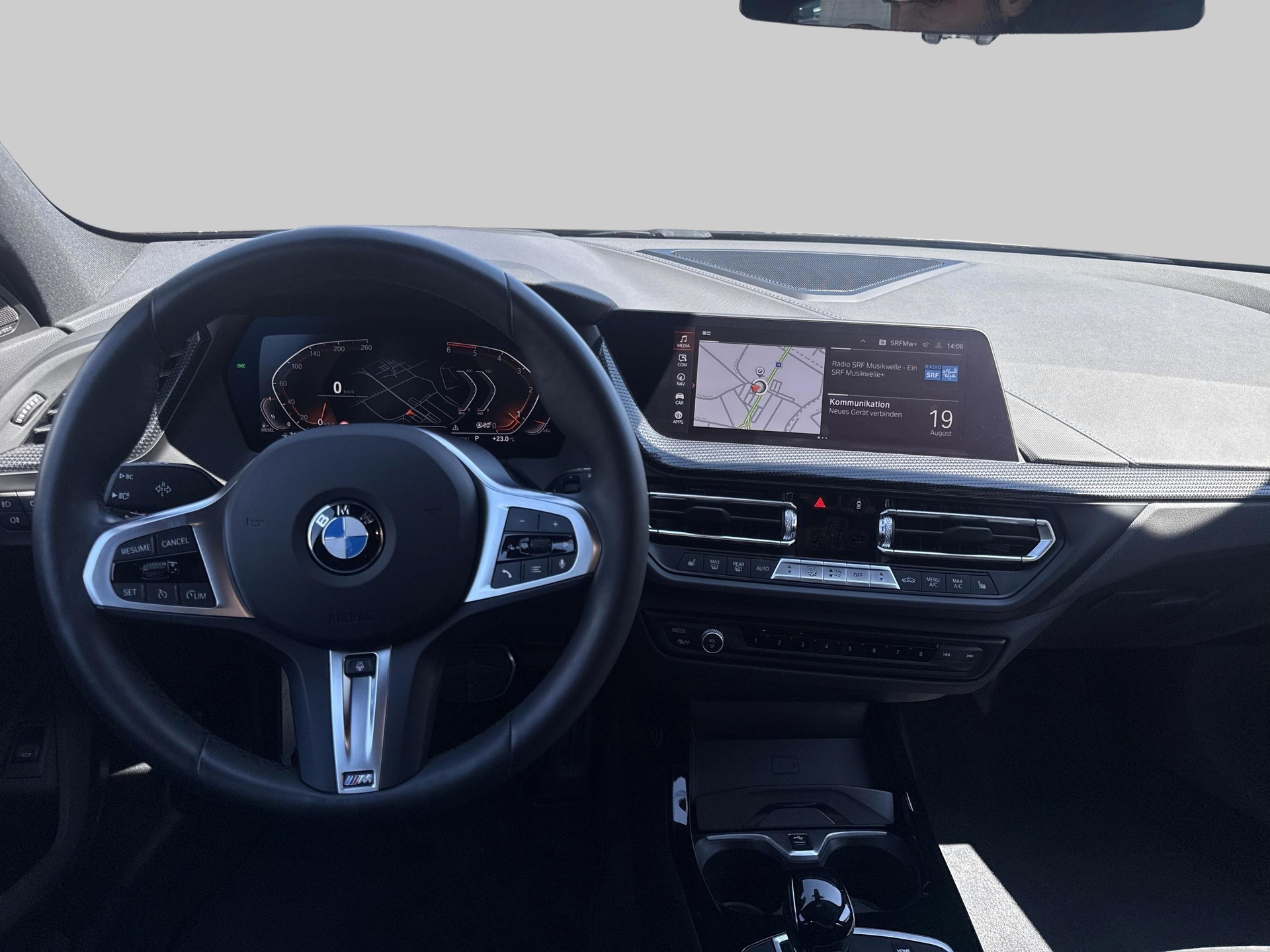 BMW 120d xDrive M Sport Pro-image-9
