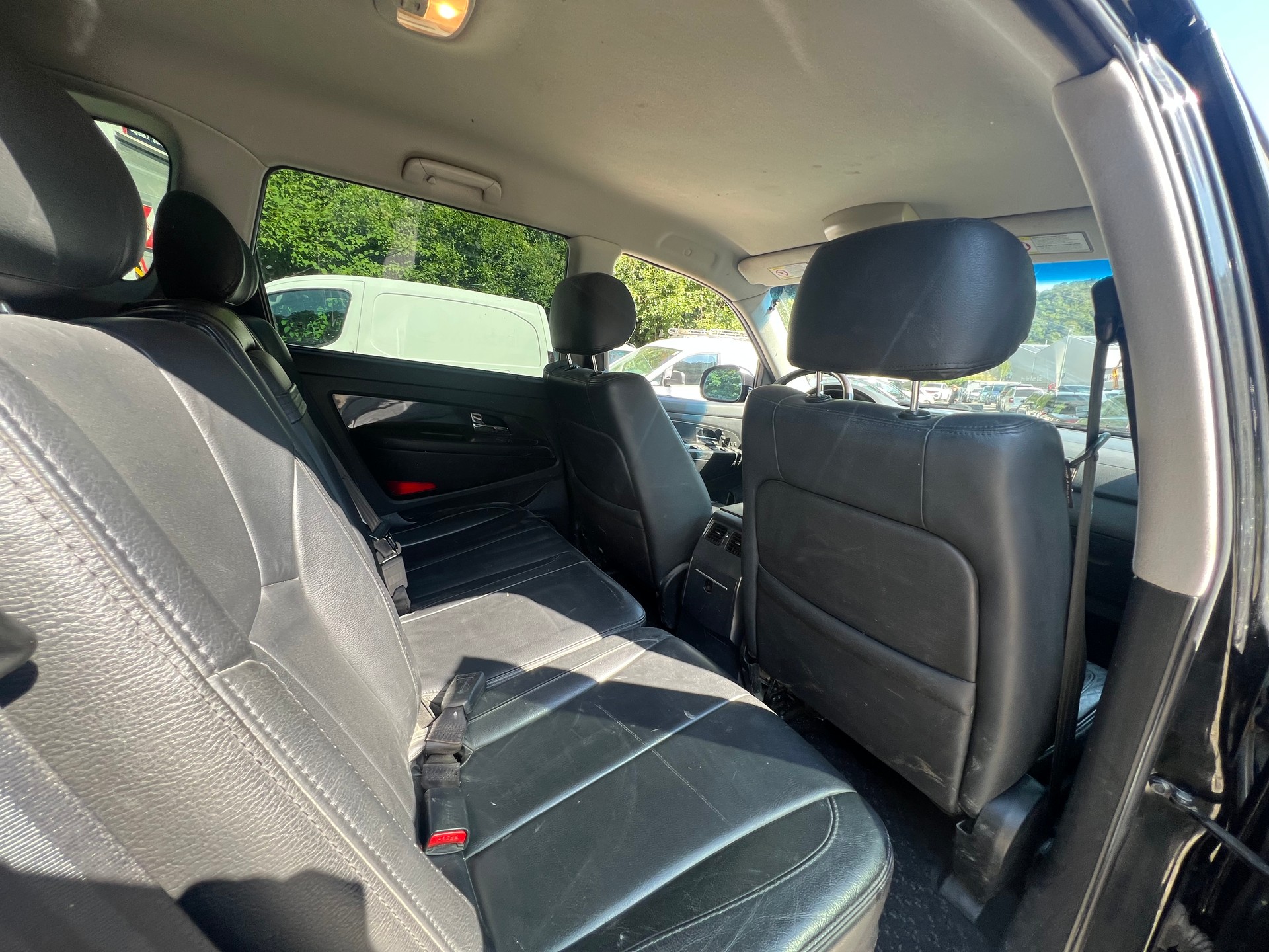 KGM-SsangYong Rexton RX 270 XVT Limited Edition Automatic-image-12