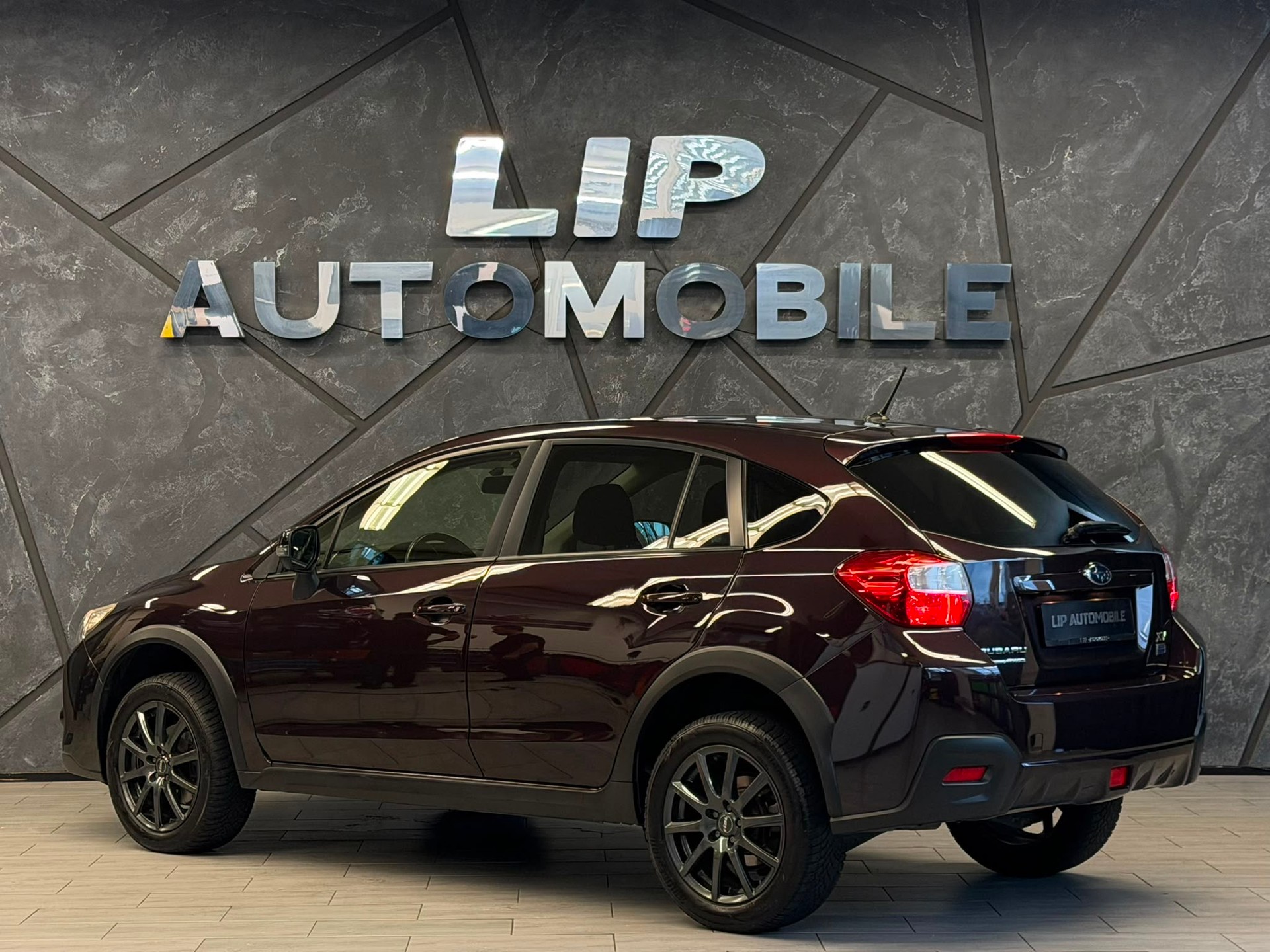 SUBARU XV 2.0D Swiss Two AWD-image-6
