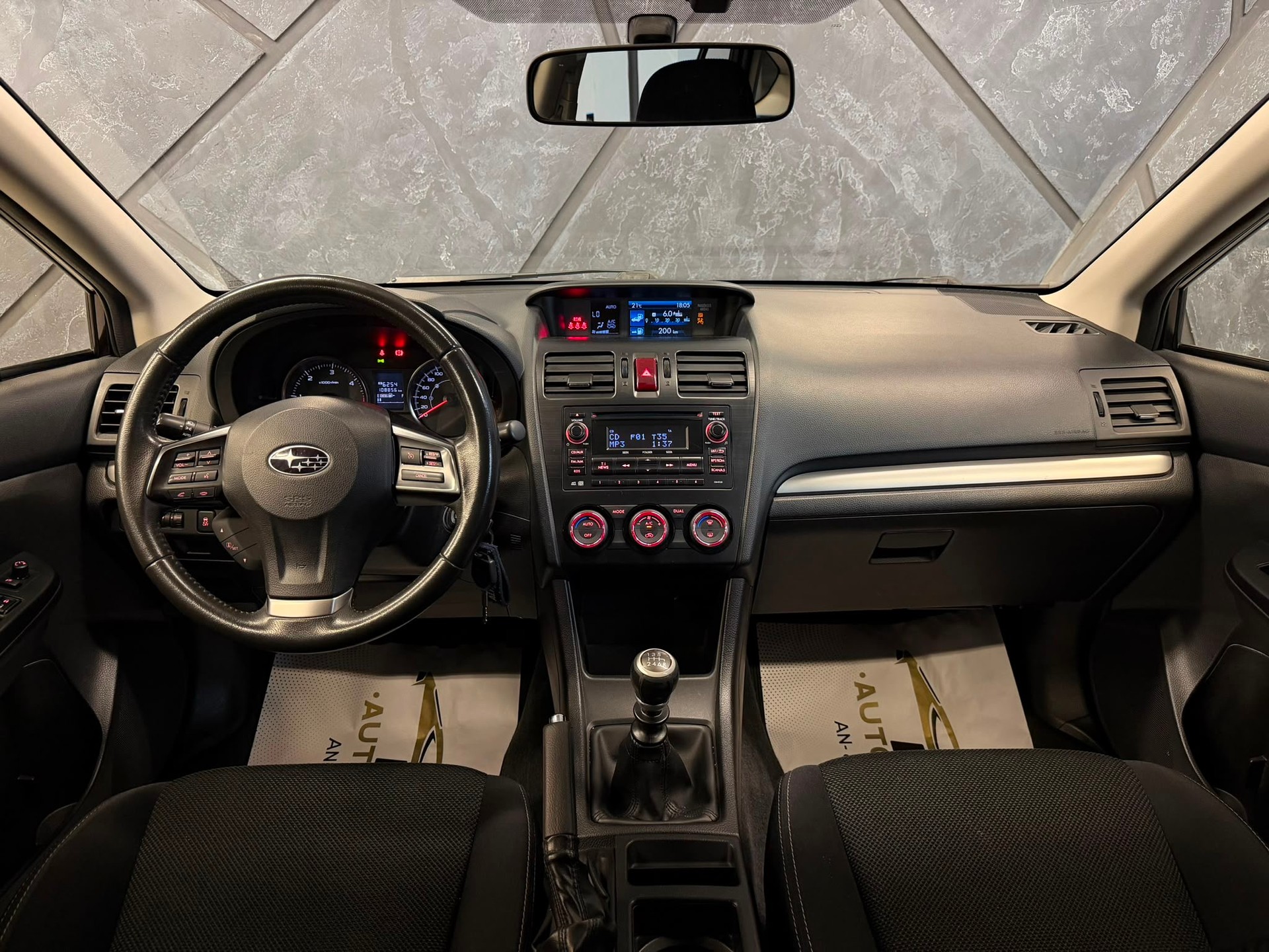 SUBARU XV 2.0D Swiss Two AWD-image-7