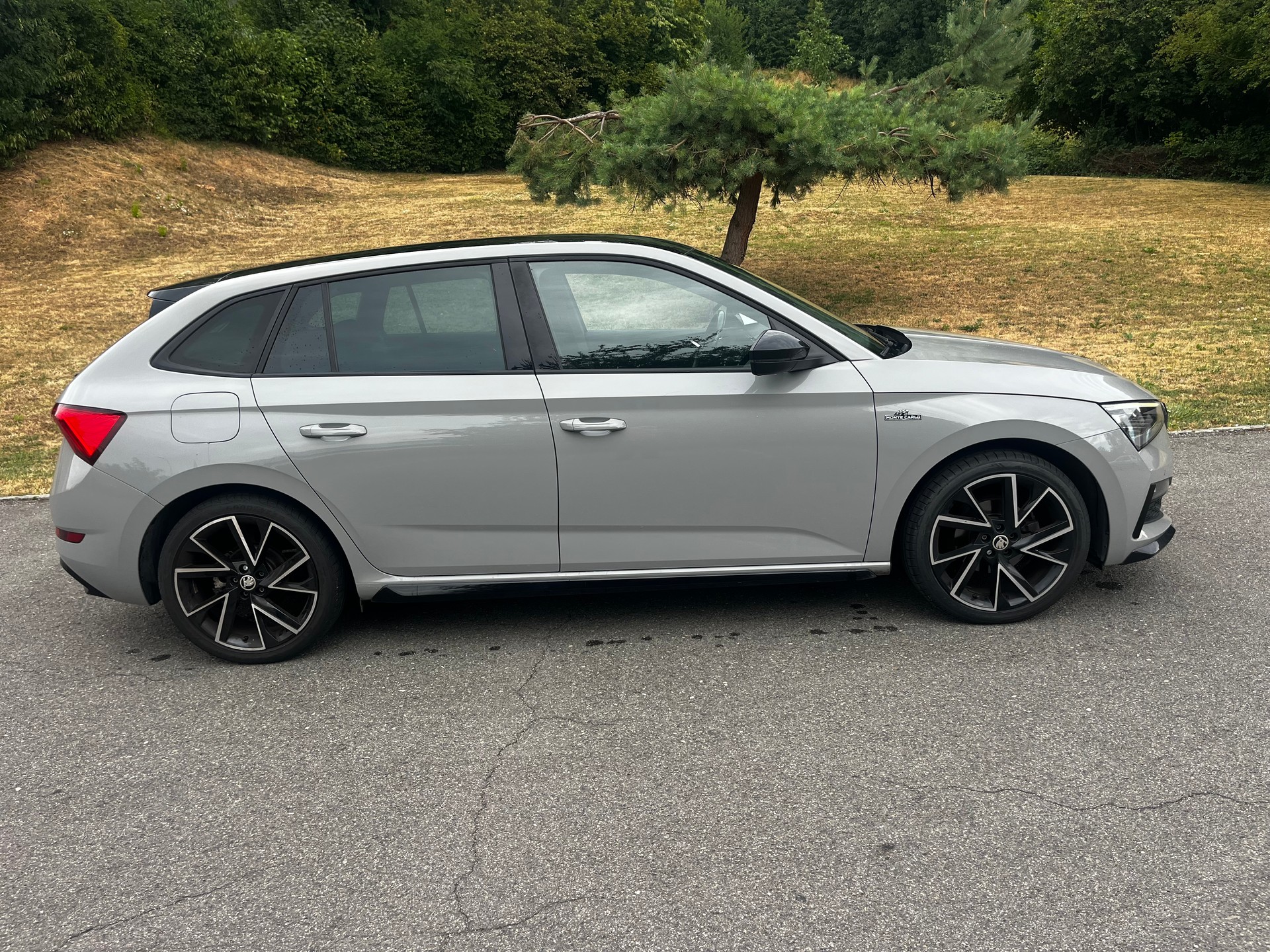 SKODA Scala 1.0 TSI Monte Carlo DSG-image-1
