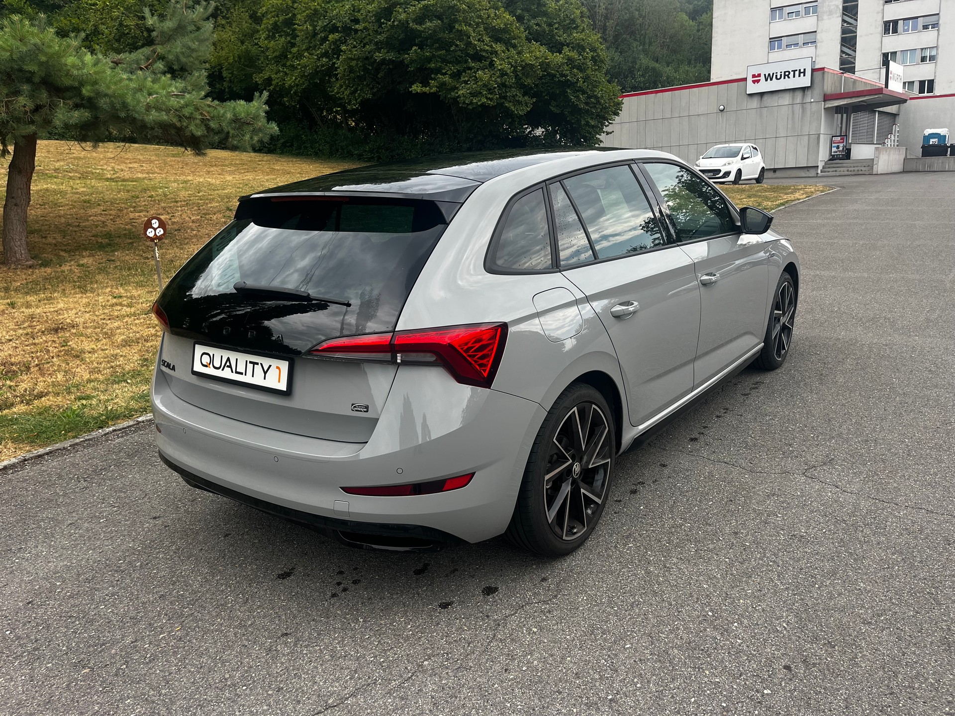 SKODA Scala 1.0 TSI Monte Carlo DSG-image-2