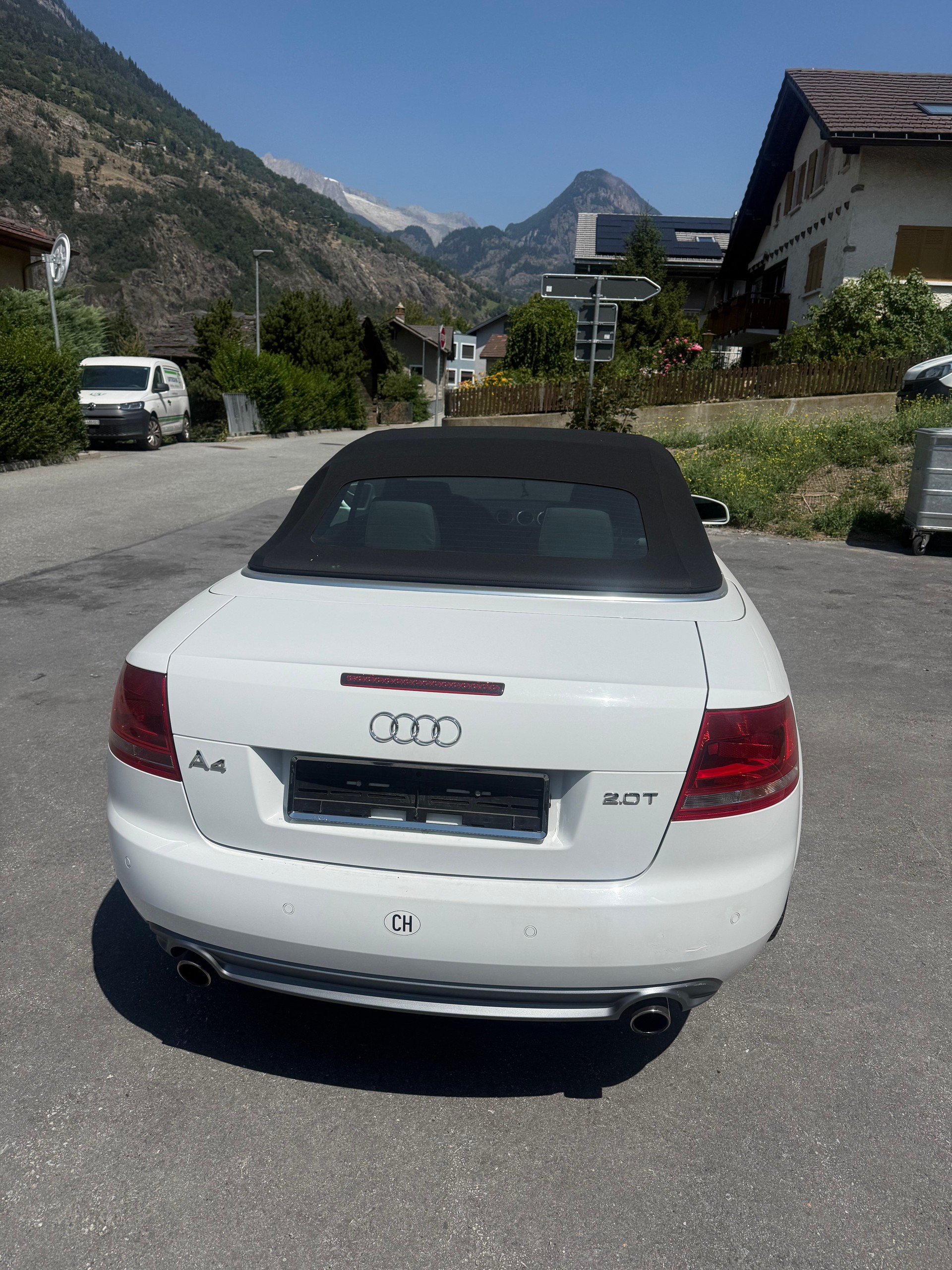 AUDI 2.0 T FSI 200-image-2