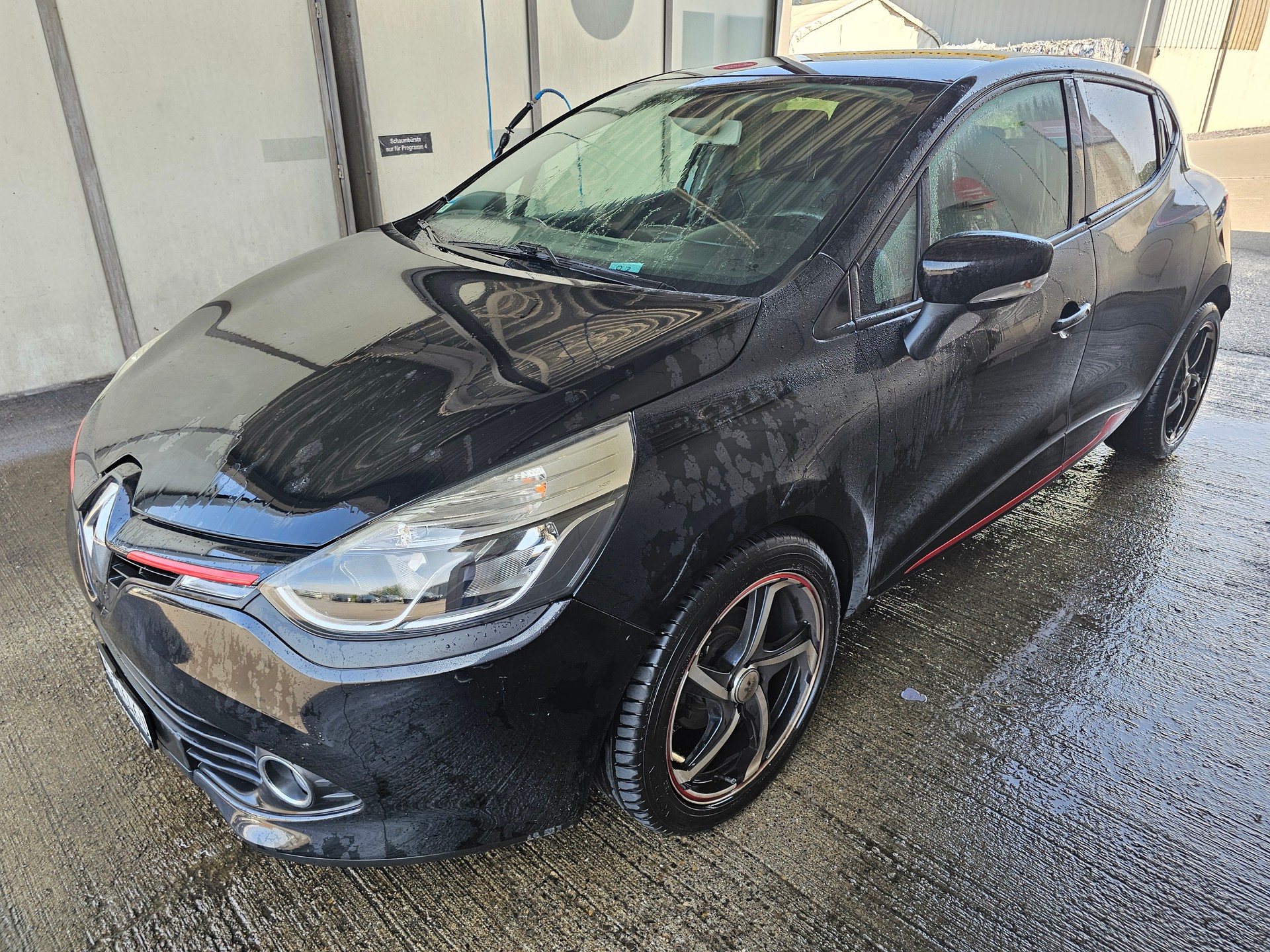 RENAULT Clio 1.5 dCi Expression-image-1