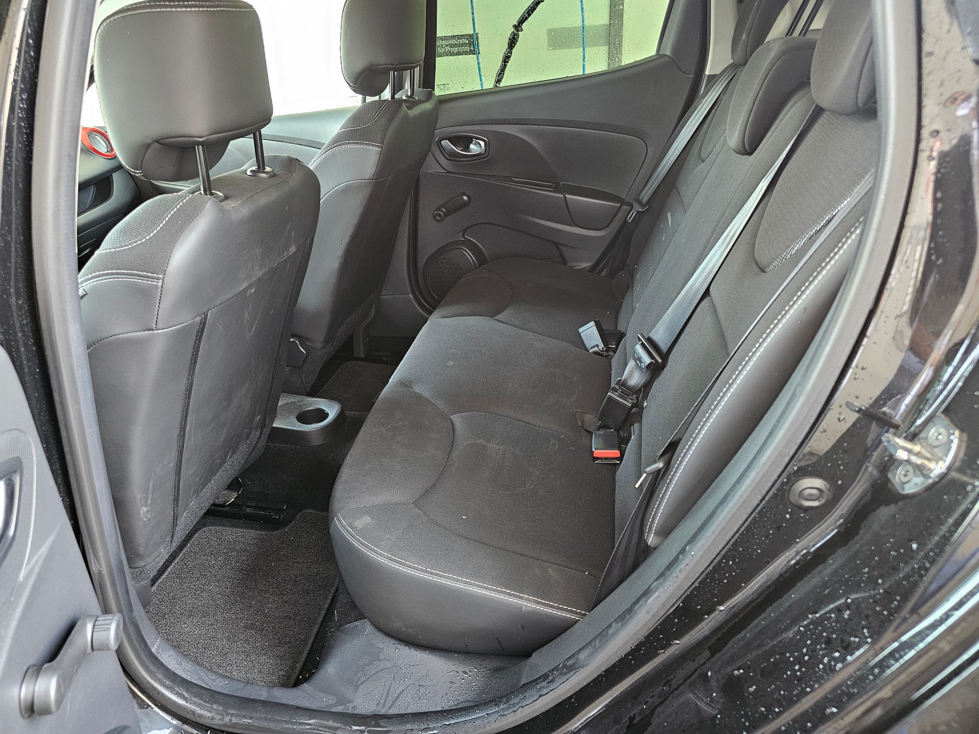RENAULT Clio 1.5 dCi Expression-image-10