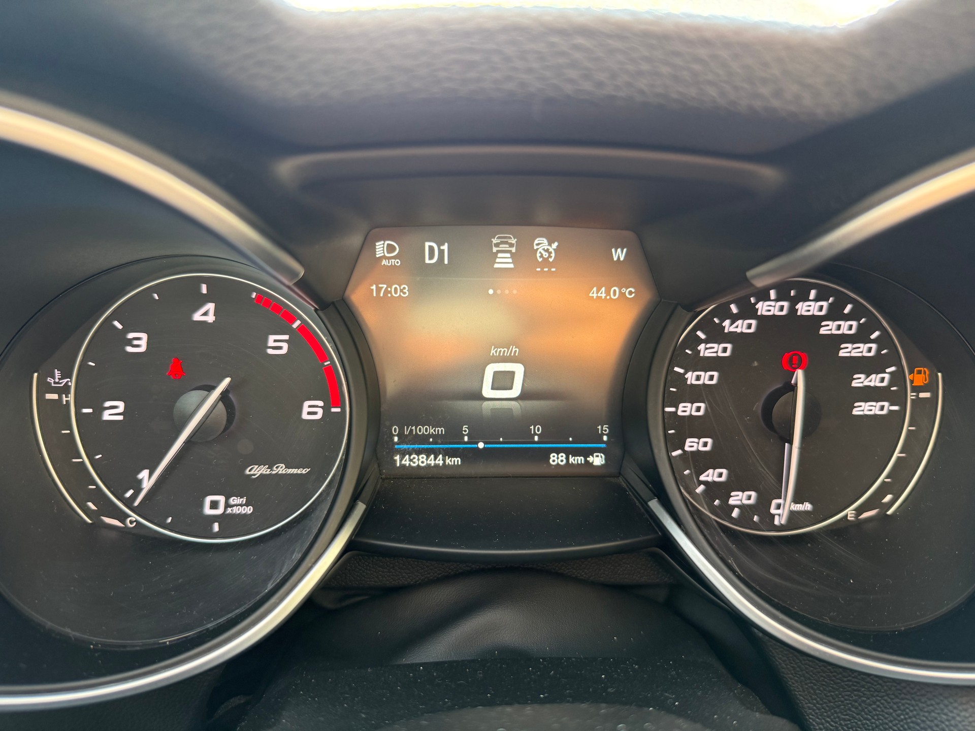 ALFA ROMEO Stelvio 2.2 JTDM Super Q4 Automatic-image-29