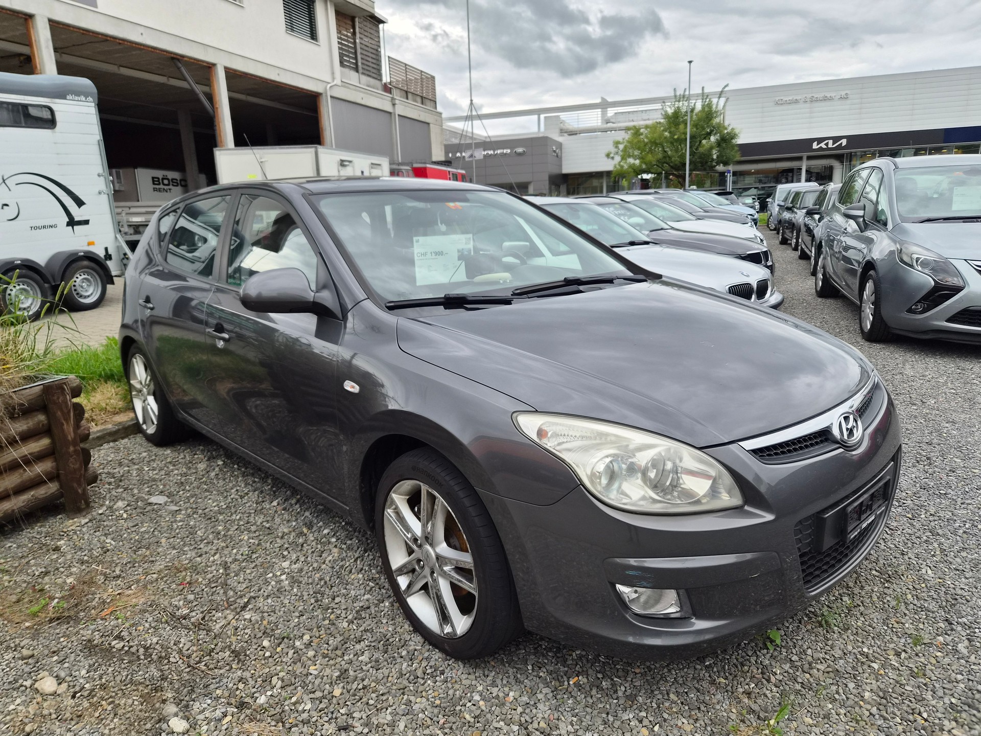 HYUNDAI i30 2.0 Premium-image-2