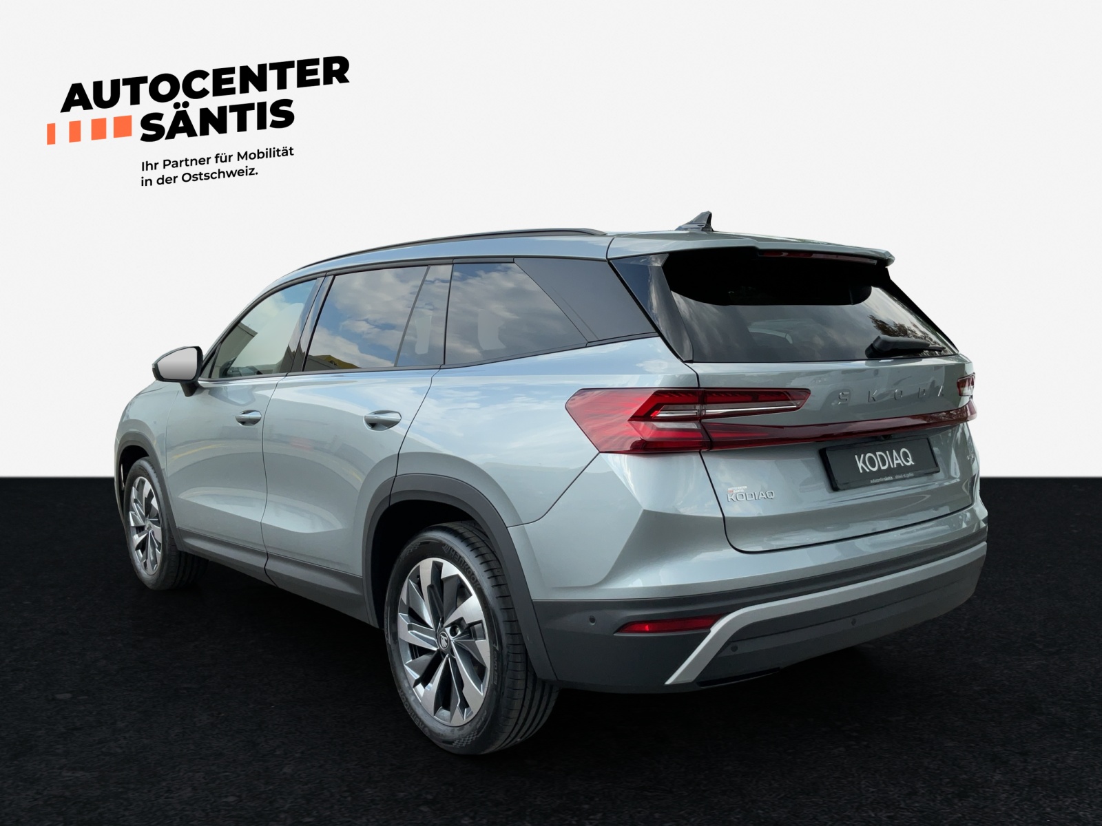 SKODA Kodiaq 2.0 TSI Dynamic 4x4-showroom-element-3