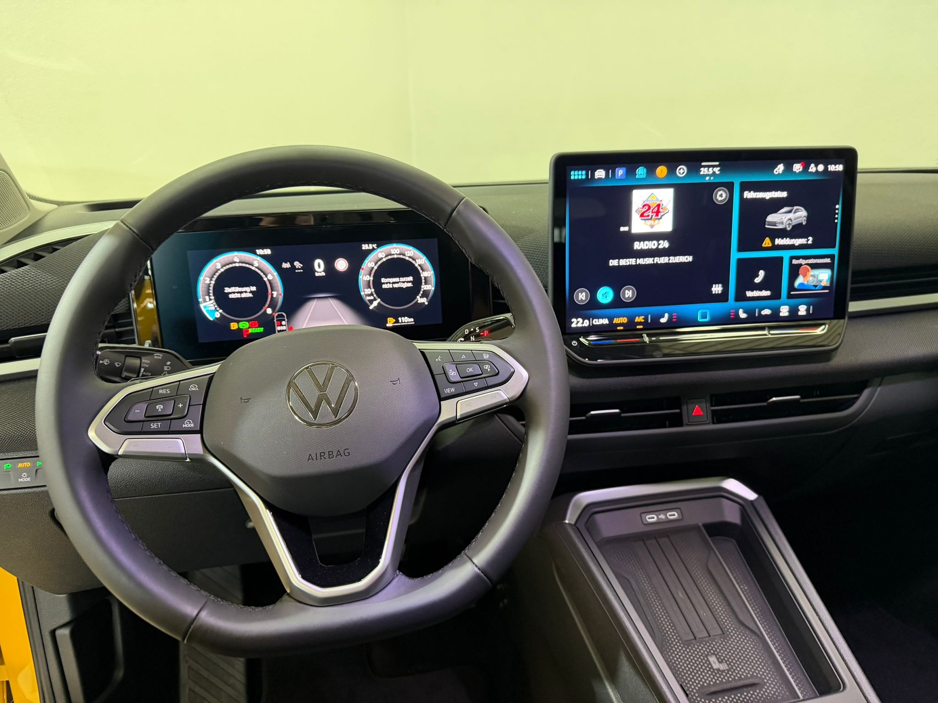 VW T-Roc 1.5 eTSI mHEV Life DSG-image-8