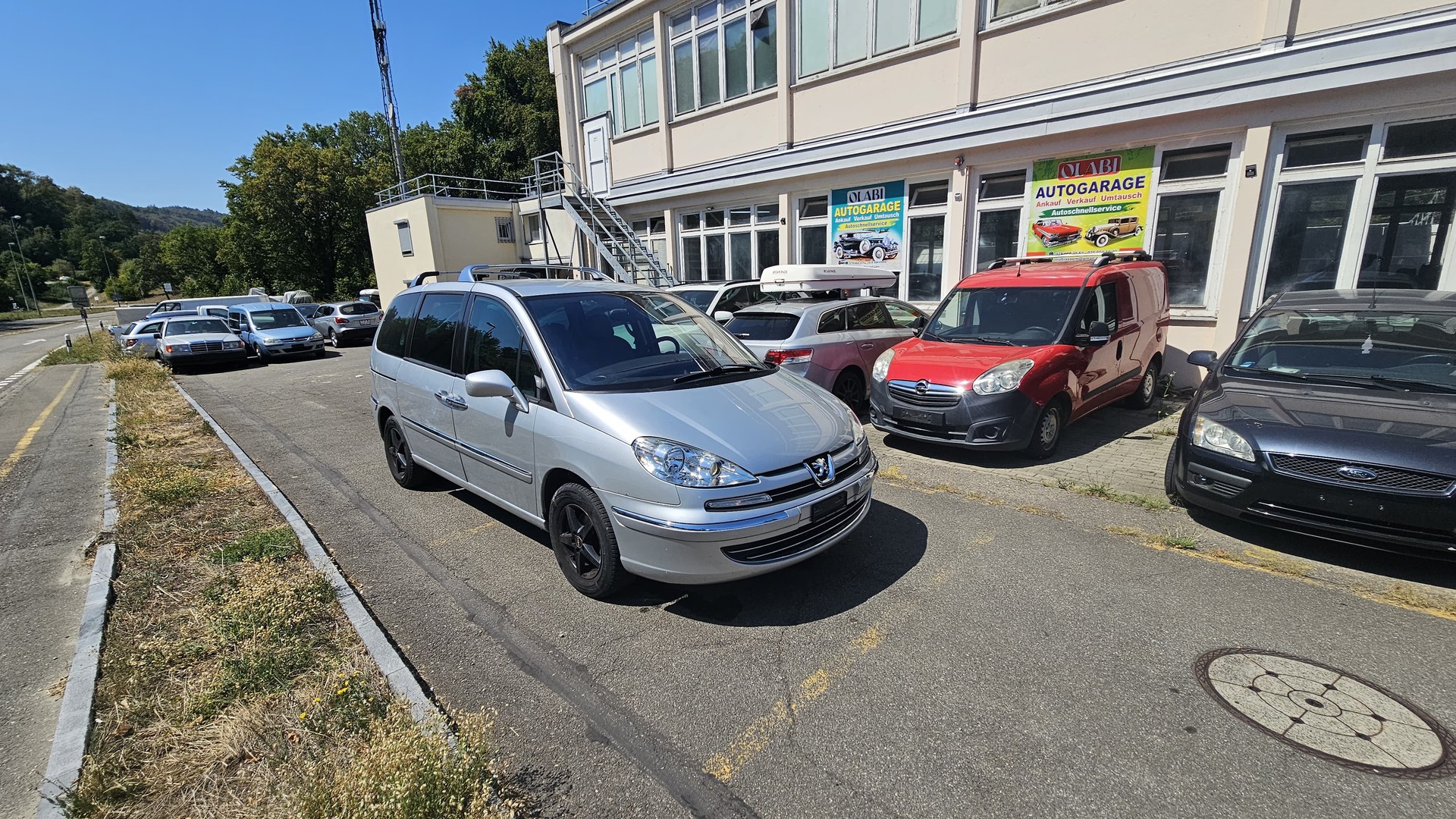 PEUGEOT 807 2.0 16V (ST) Family+-image-4